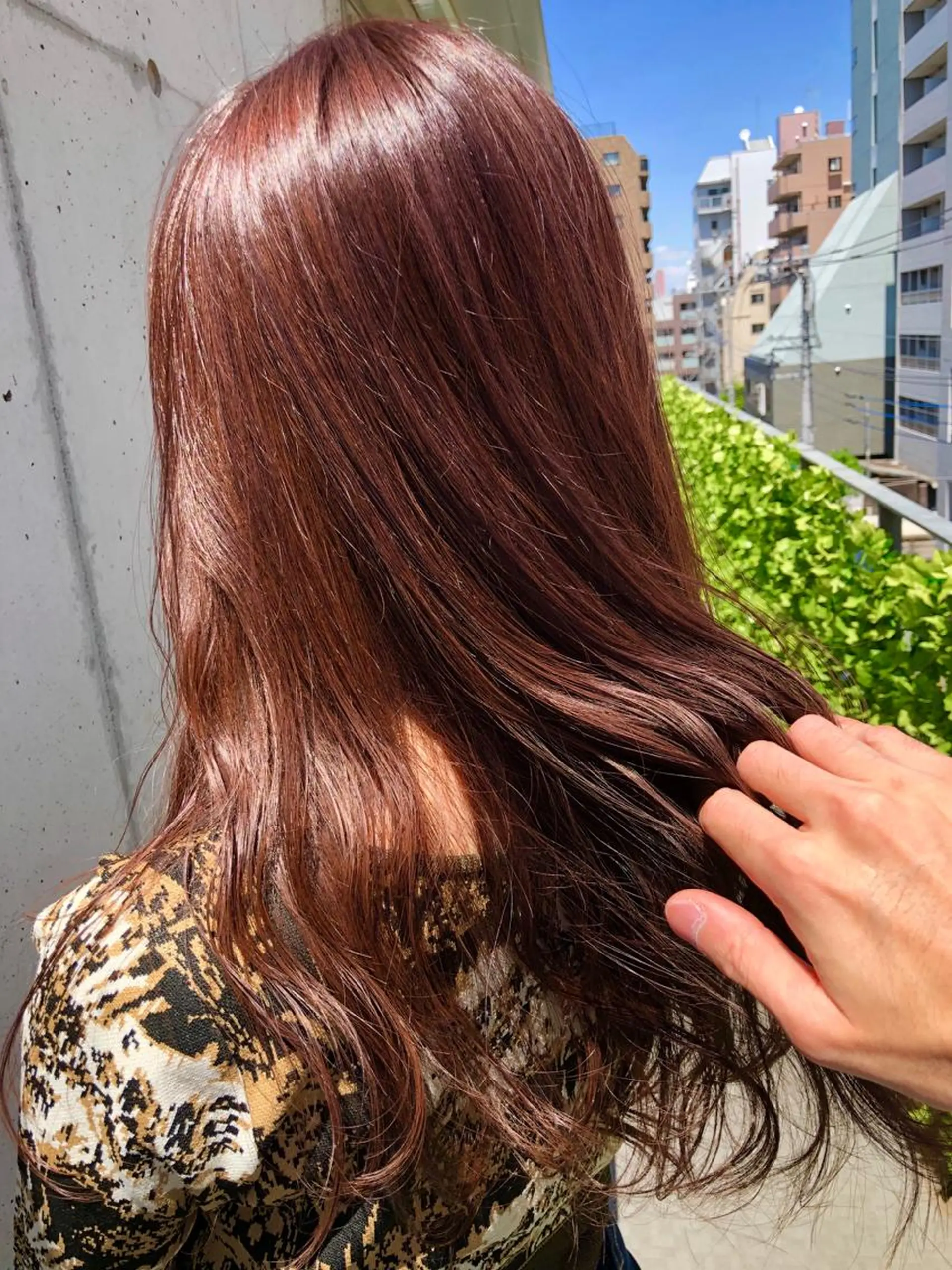 ロング カラー ベージュカラー ブリーチ ピンクカラー ピンクベージュ 似合わせレイヤー 🇰🇷荒木洋文のヘアスタイル