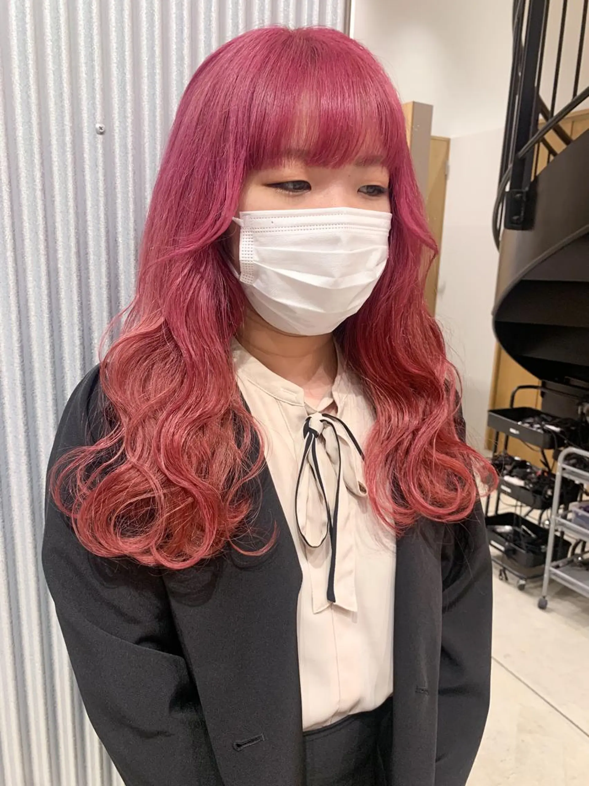 ロング カラー ヘアアレンジ ブリーチ ヘアカラー トリートメント yuka .のヘアスタイル