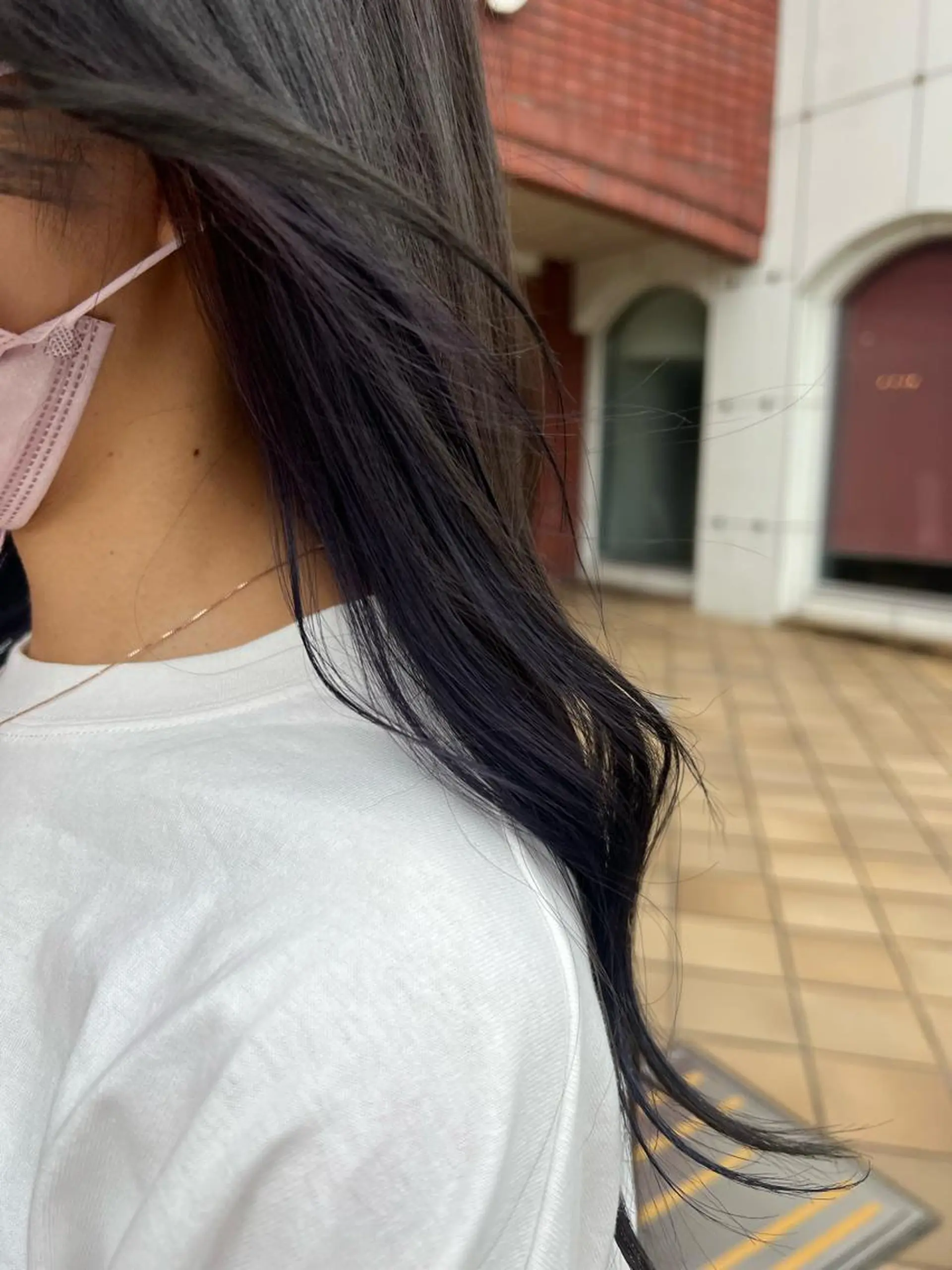 セミロング カラー ブリーチ イヤリングカラー ラベンダーカラー 藤川 瑛梨奈のマツエク・マツパデザイン