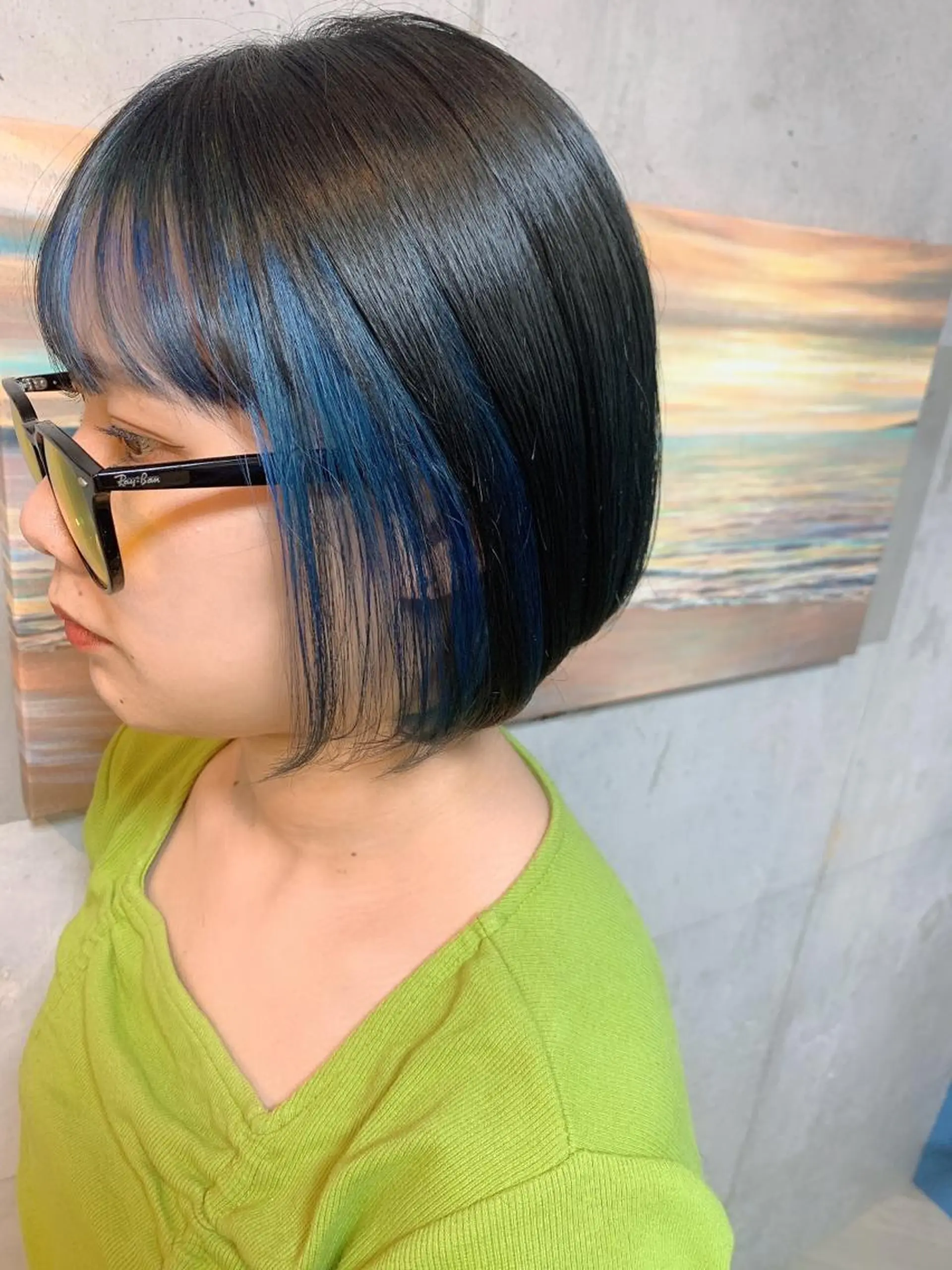 ショート カラー ブルーカラー インナーカラー ヘアカラー トリートメント Beach 代表 KENTAのヘアスタイル