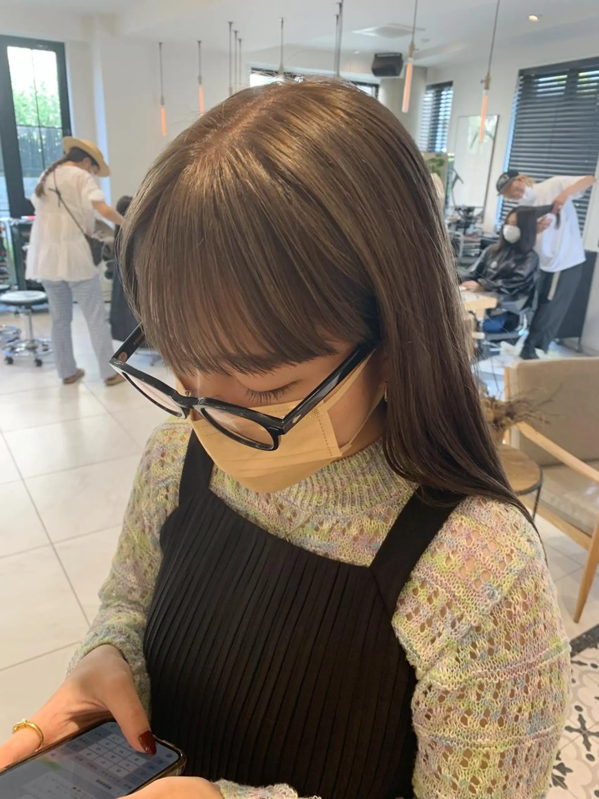 セミロング カラー ベージュカラー チバ タクミのヘアスタイル