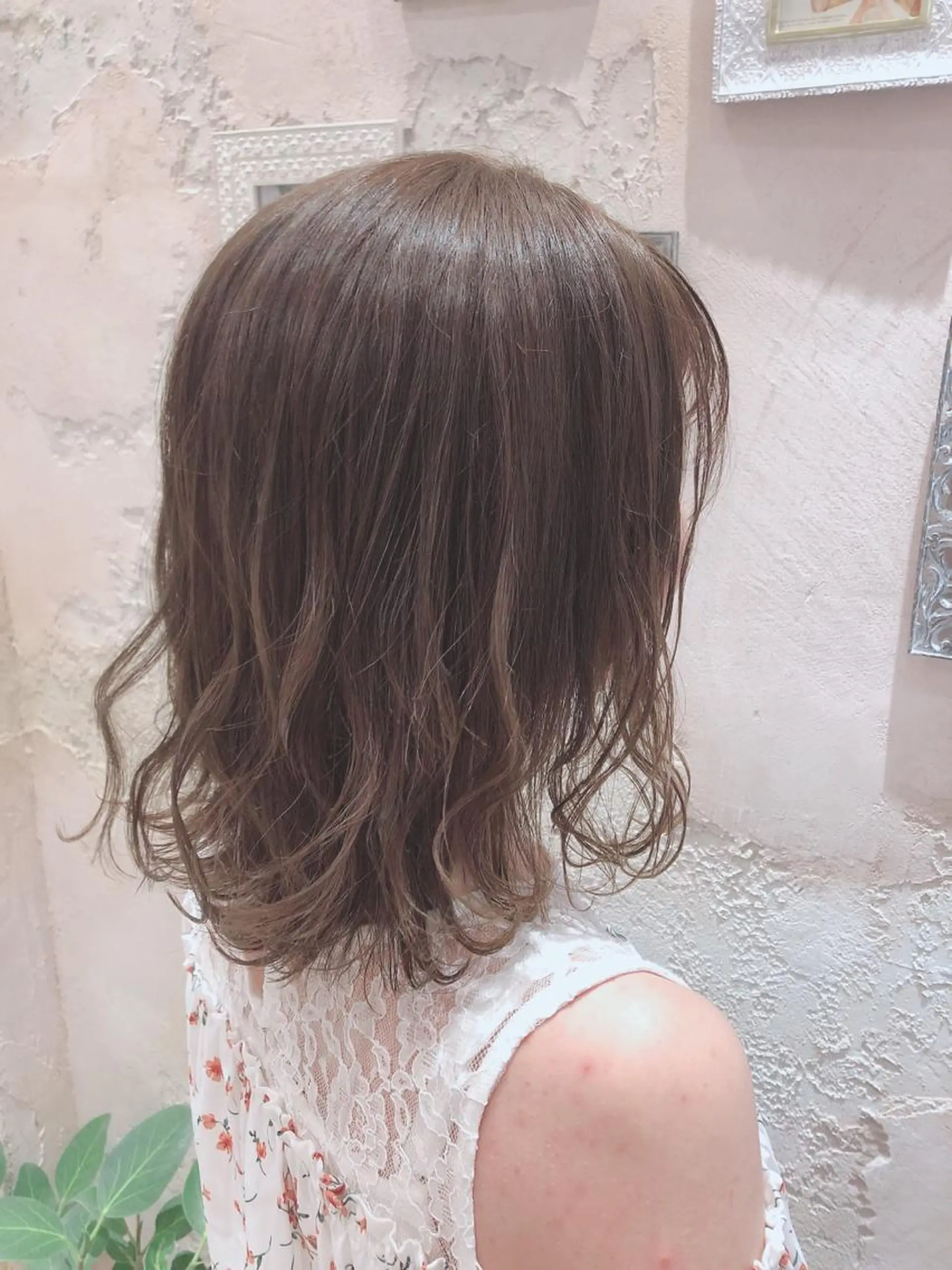 ミディアム アッシュ カット ヘアカラー トリートメント 代表山口ひな 髪質改善のプロのヘアスタイル