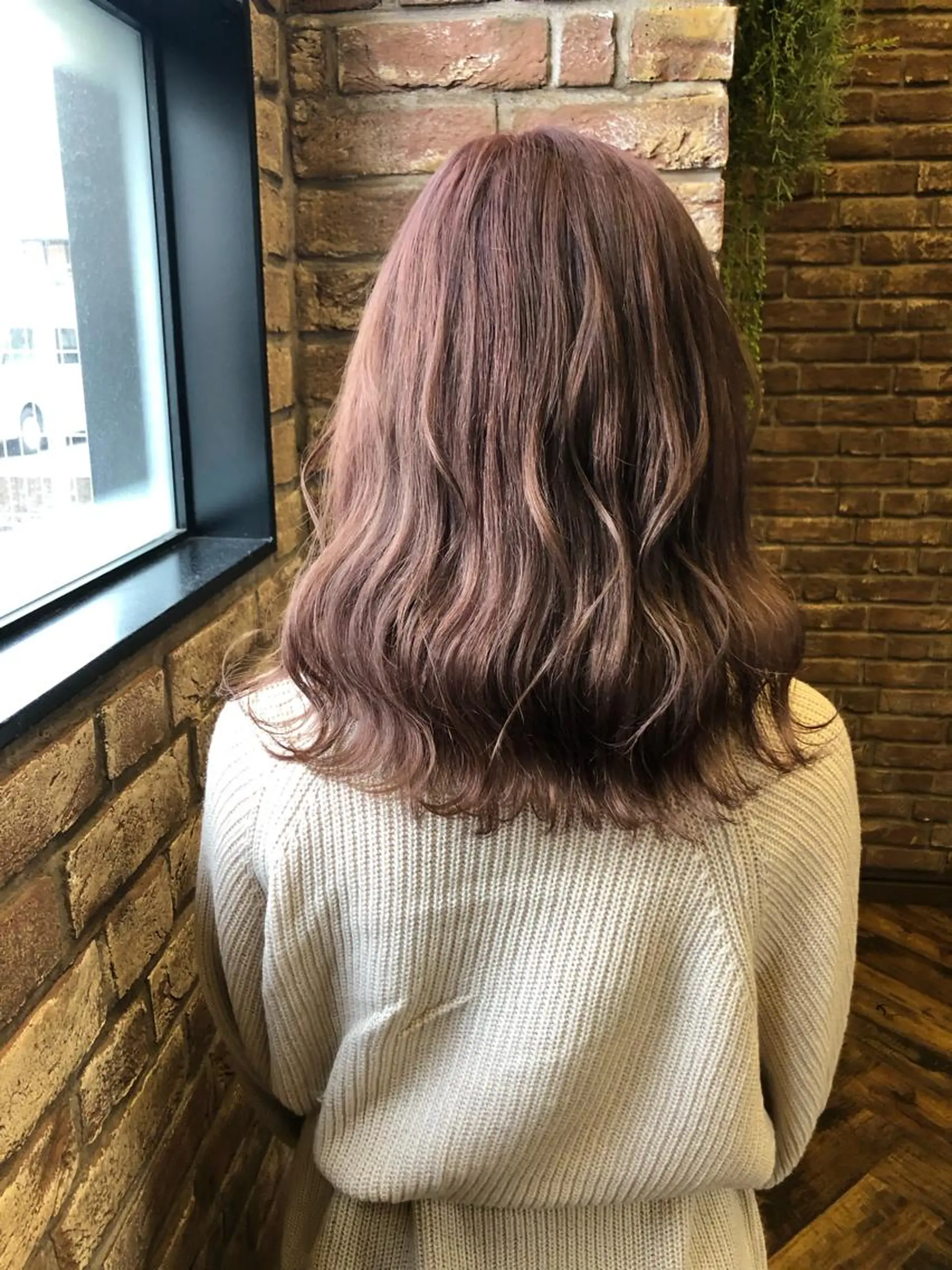 ミディアム 浜田 敦史のヘアスタイル