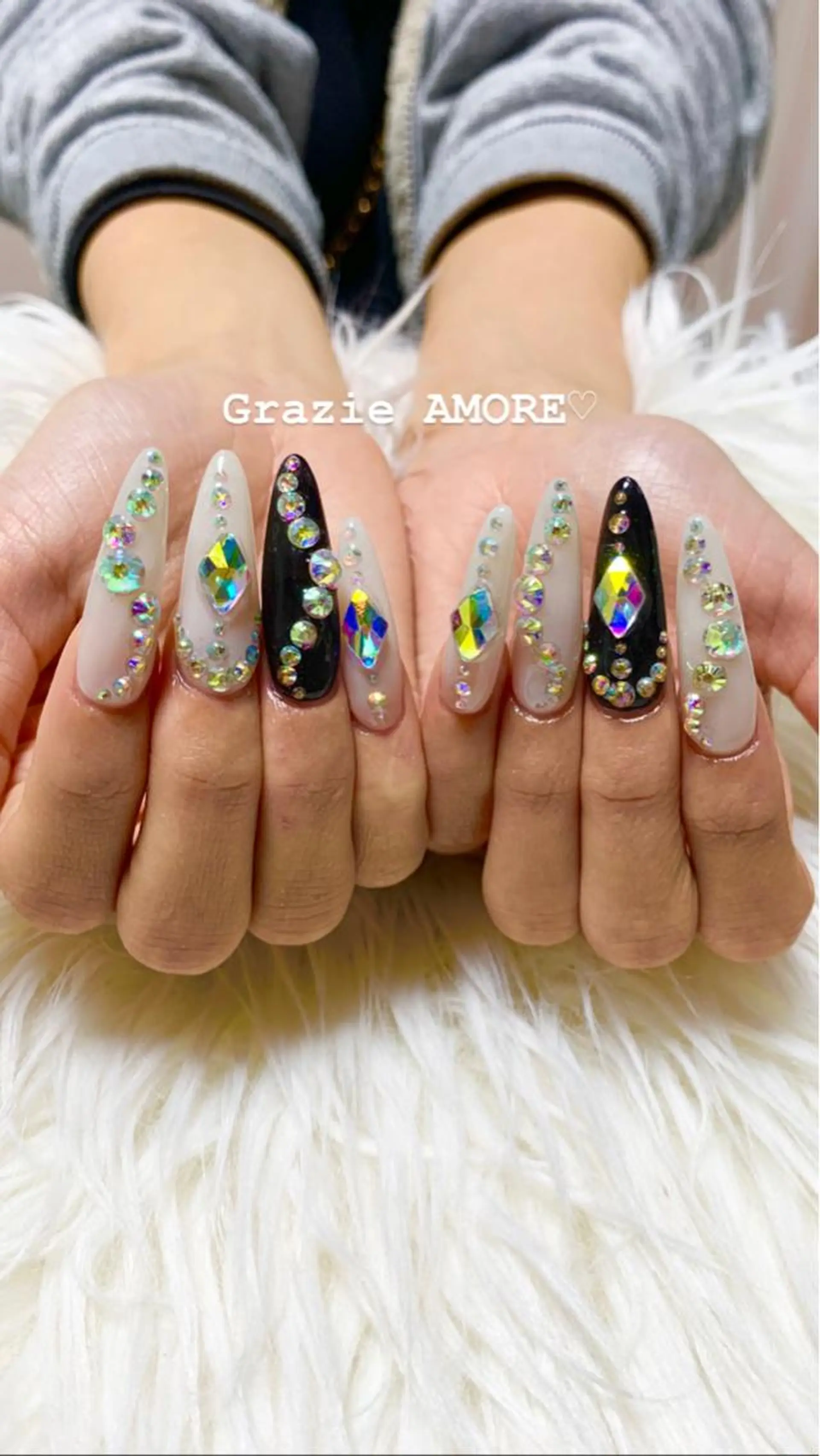 ネイル ハンドネイル Grazie AMOREのネイルデザイン