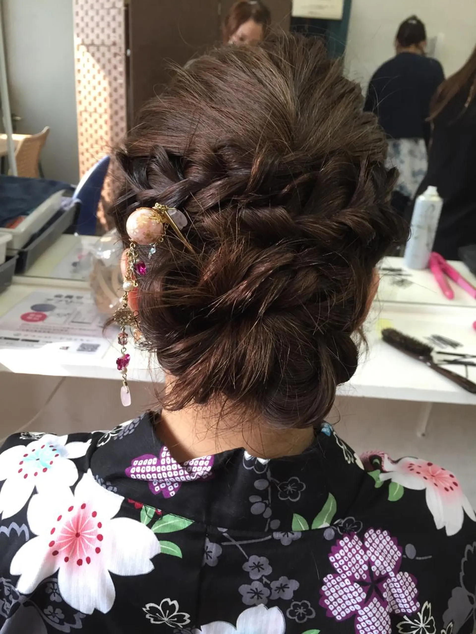 ミディアム セミロング ロング ヘアアレンジ 結婚式・ブライダル 浴衣 大賀 海夕の眉毛・アイブロウイメージ