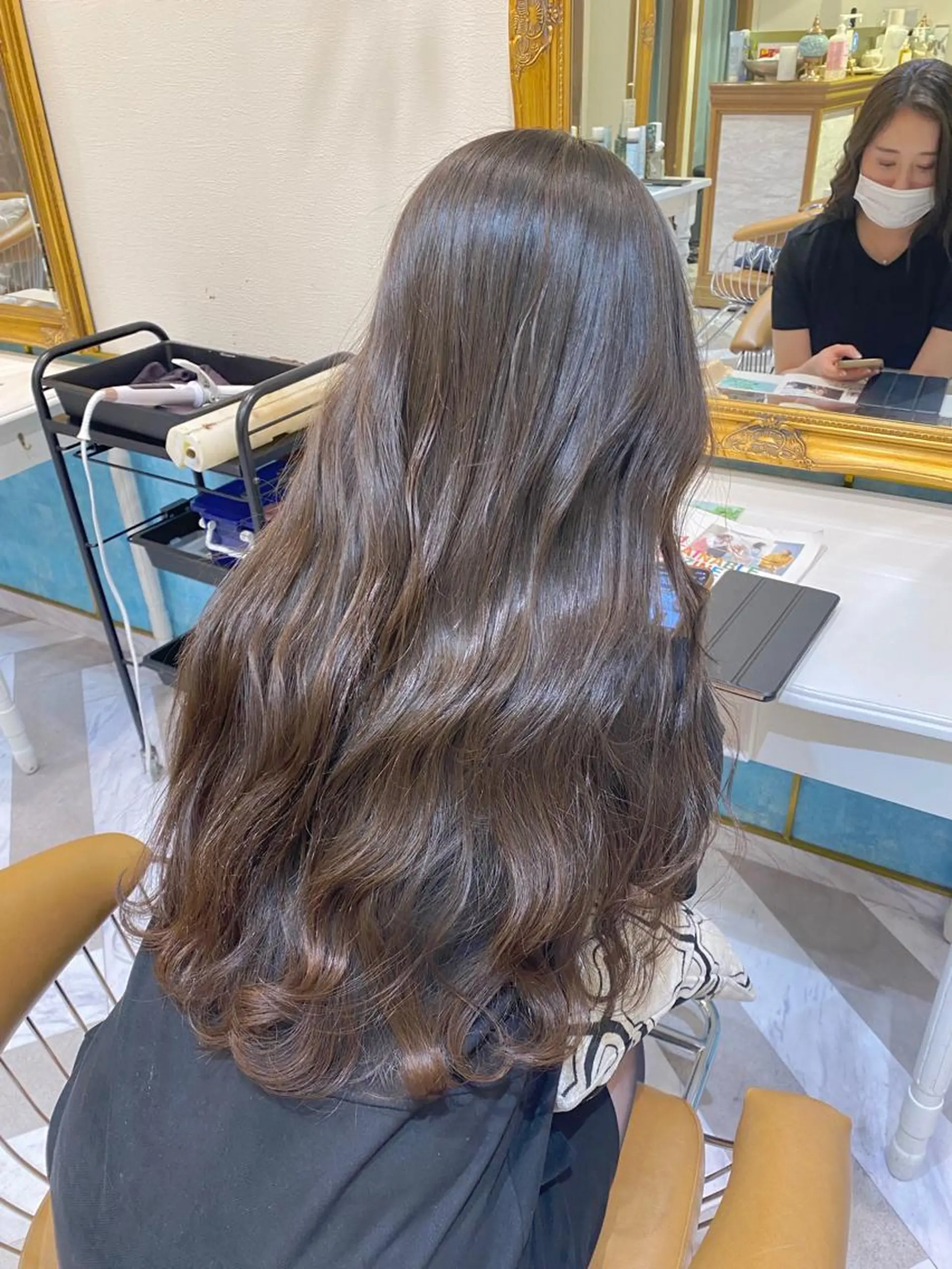 ロング カット ヘアカラー トリートメント レイヤーカット /透明感カラー西田のヘアスタイル