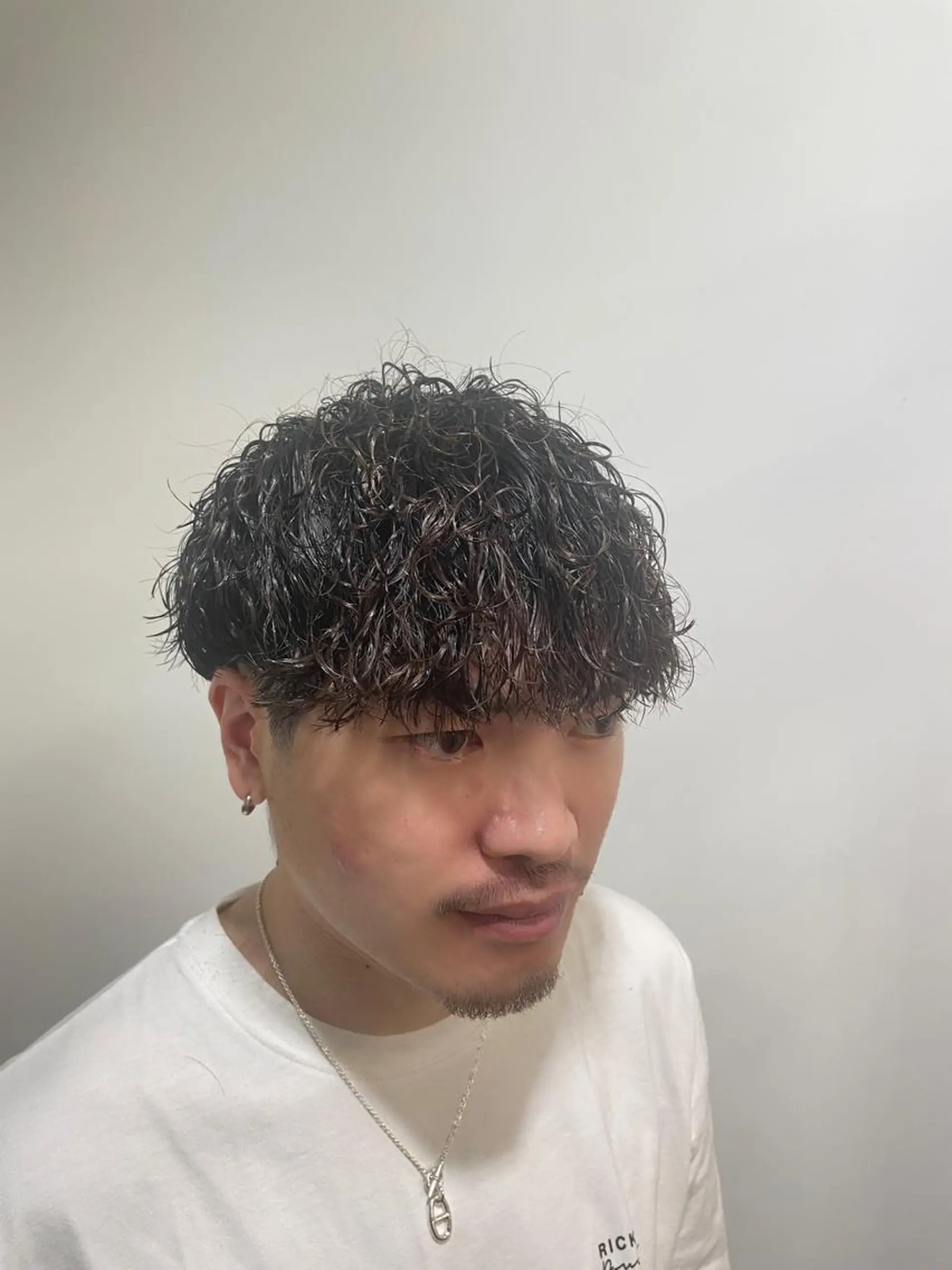 ミディアム パーマ メンズ サトウ コウキ  メンズのヘアスタイル