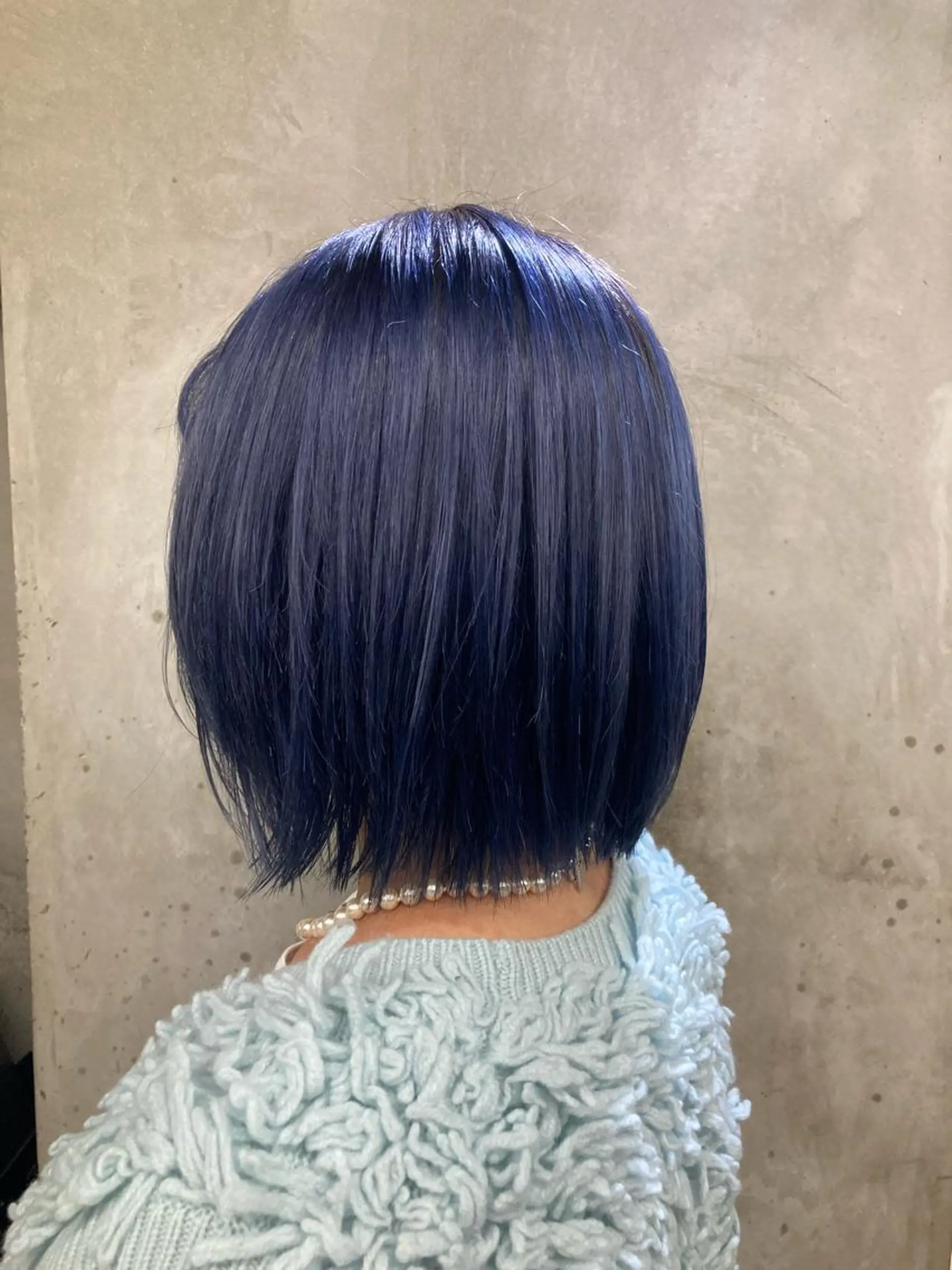 ショート カラー ブルーカラー カット ヘアカラー トリートメント ブリーチ&似合せボブ 田中寛十のヘアスタイル