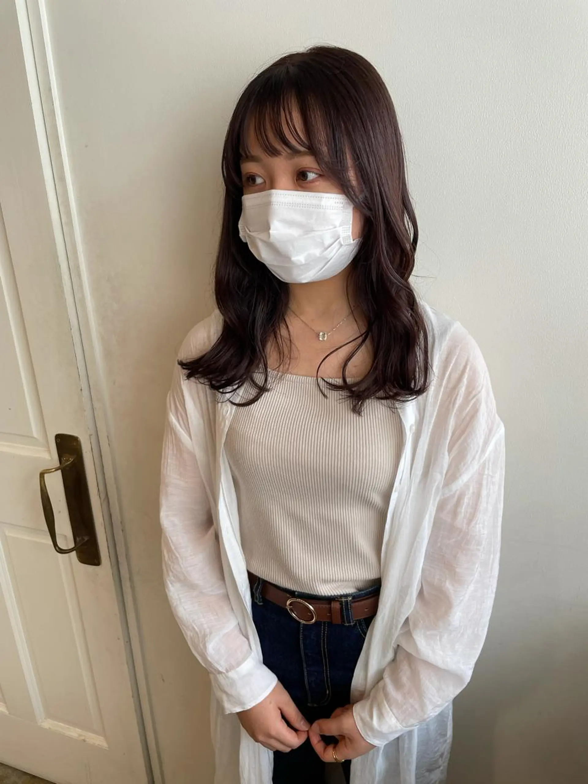 セミロング カラー カット ヘアカラー トリートメント MIOベージュカラー 柔らかいカラーのヘアスタイル