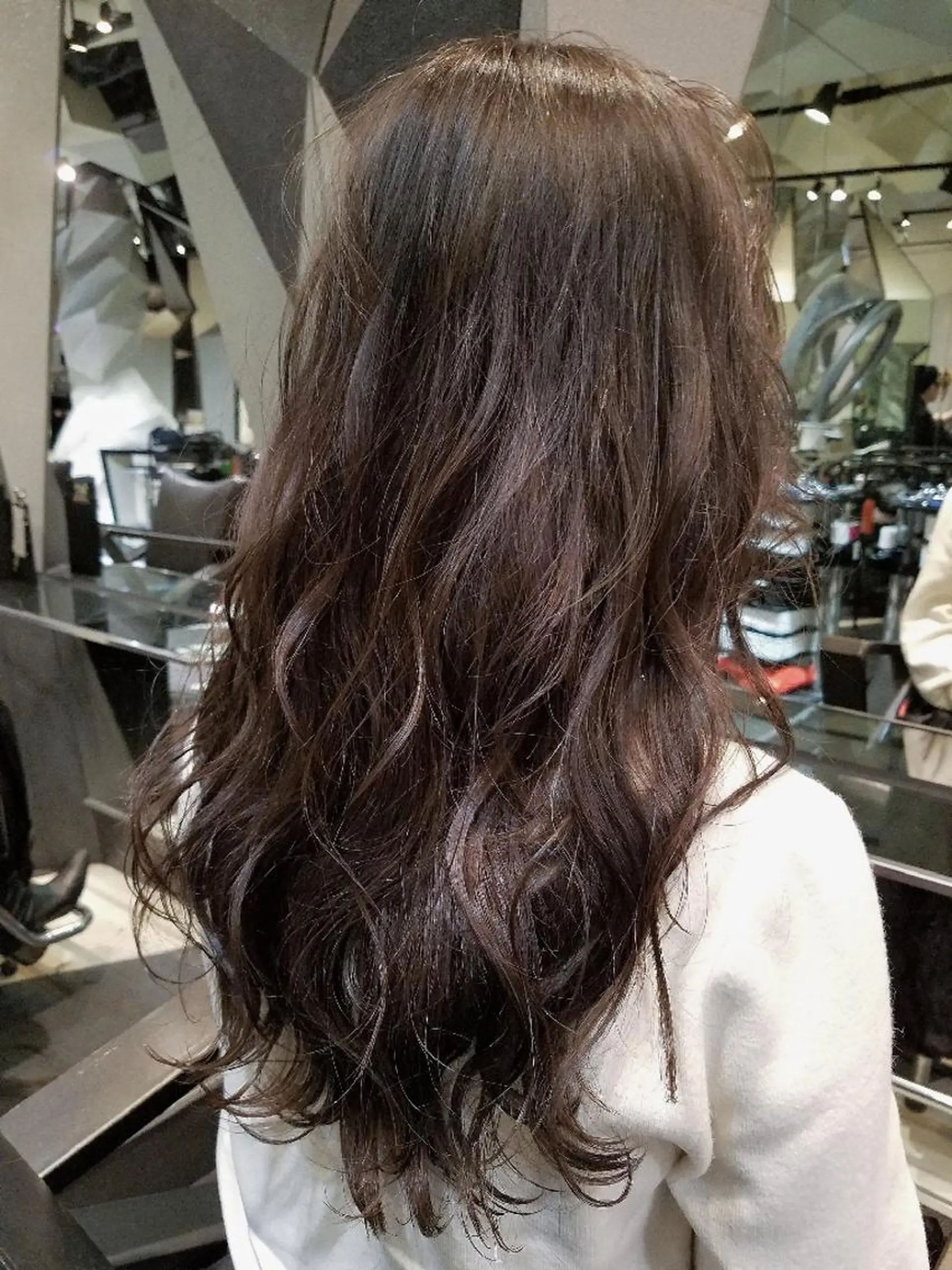 ロング NICO所属・[店長]カラーが好評 　小林のヘアスタイル