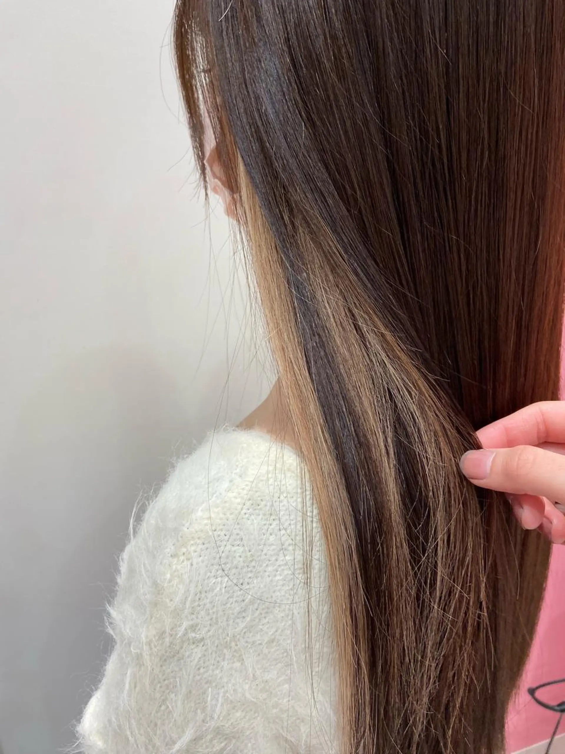 ロング シールエクステ くびれヘア エクステ 顔周りカット 韓国風ヘア 新宿/韓国ヘア 中明度カラー/かやのヘアスタイル