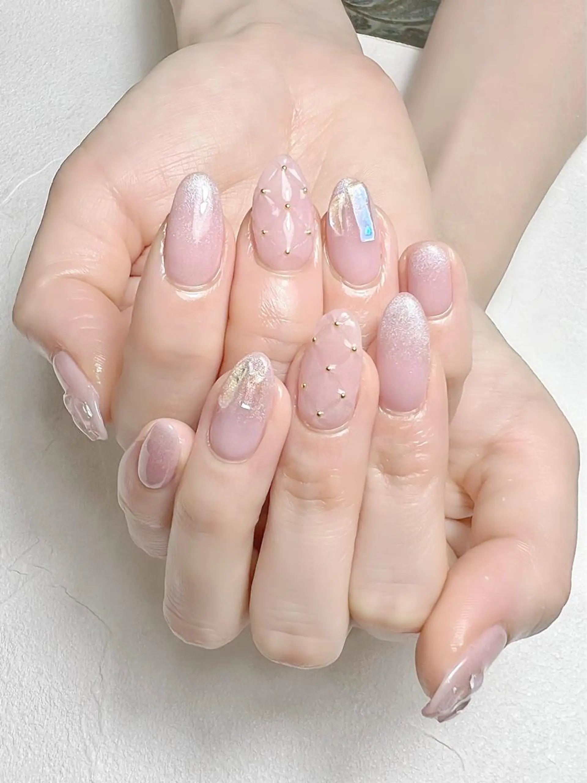 ネイル ガーリー 氷ネイル・うるうるネイル マグネットネイル ピンク ワンホンネイル rouse nail RISATOのネイルデザイン
