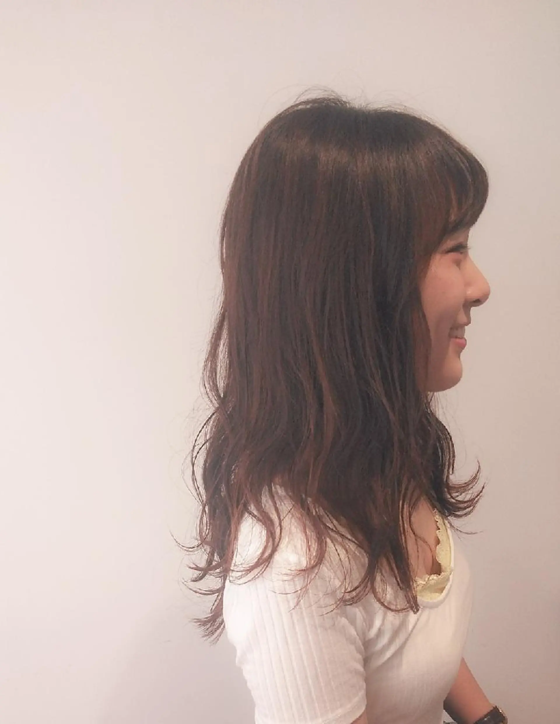 セミロング スタイリスト /仲川葵のヘアスタイル