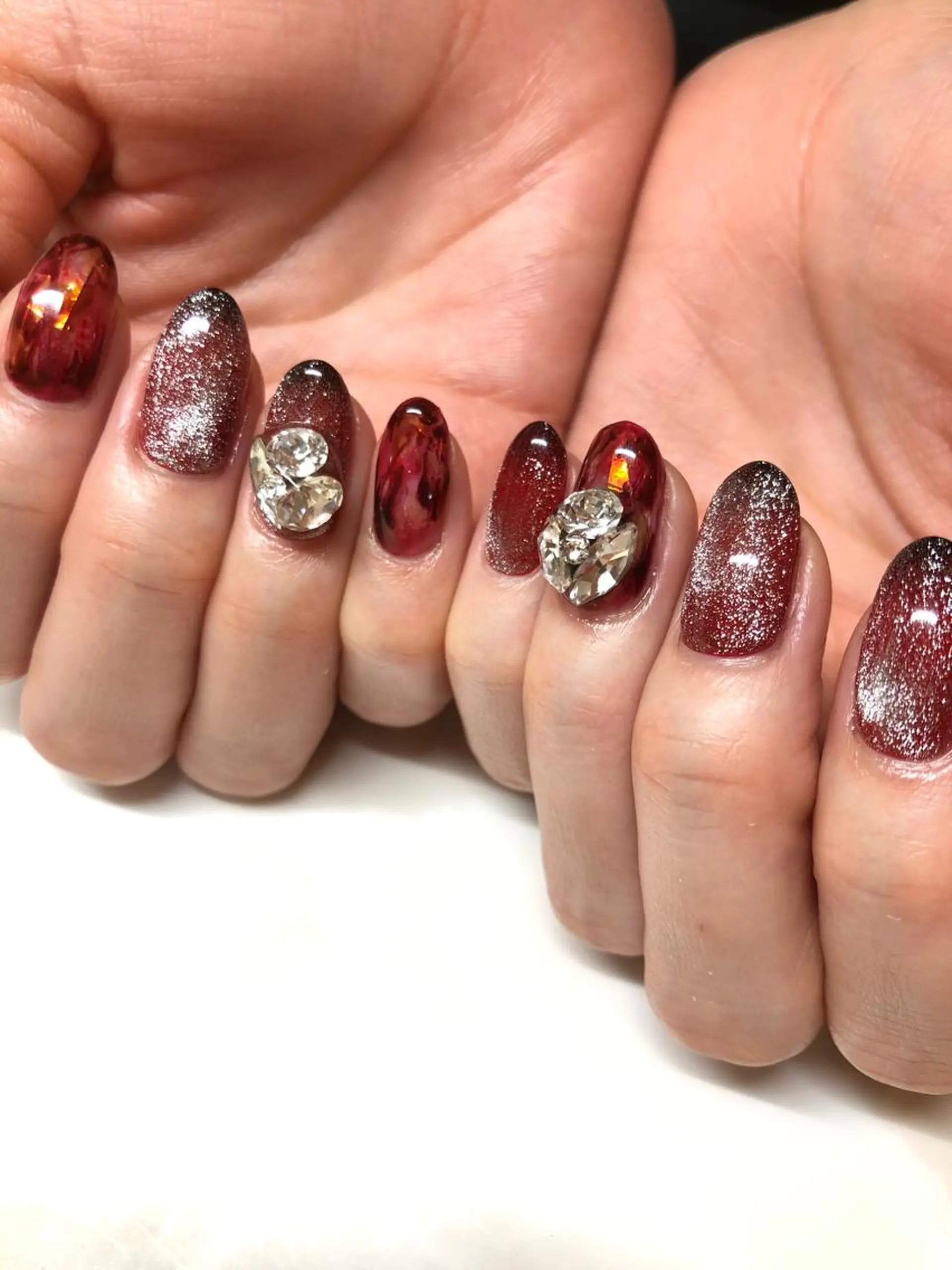 ネイル sis nail 梅田　あい子のネイルデザイン