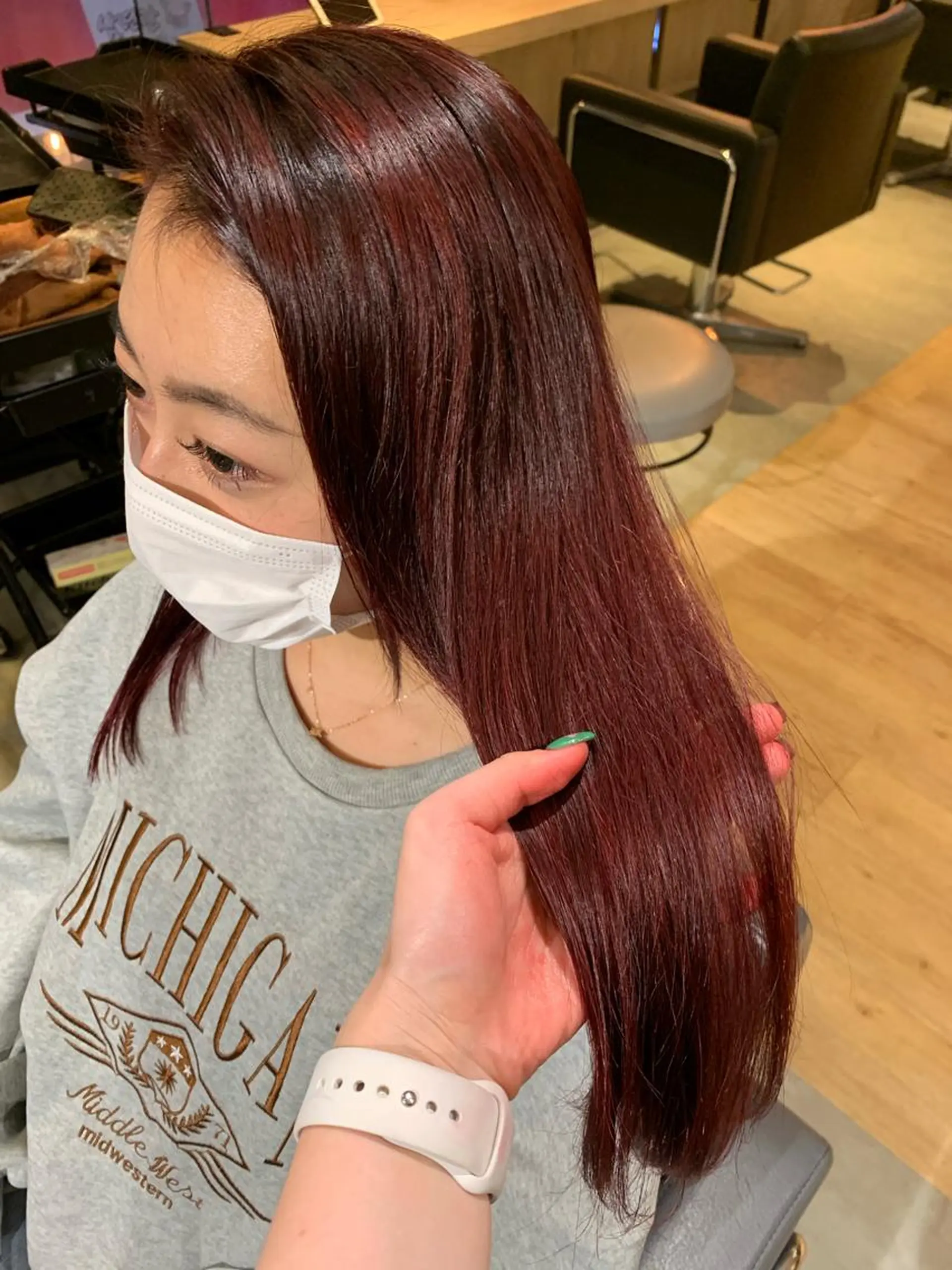 ミディアム カラー ヘアカラー 美髪・シールエクステ ホソタニリョウコのヘアスタイル