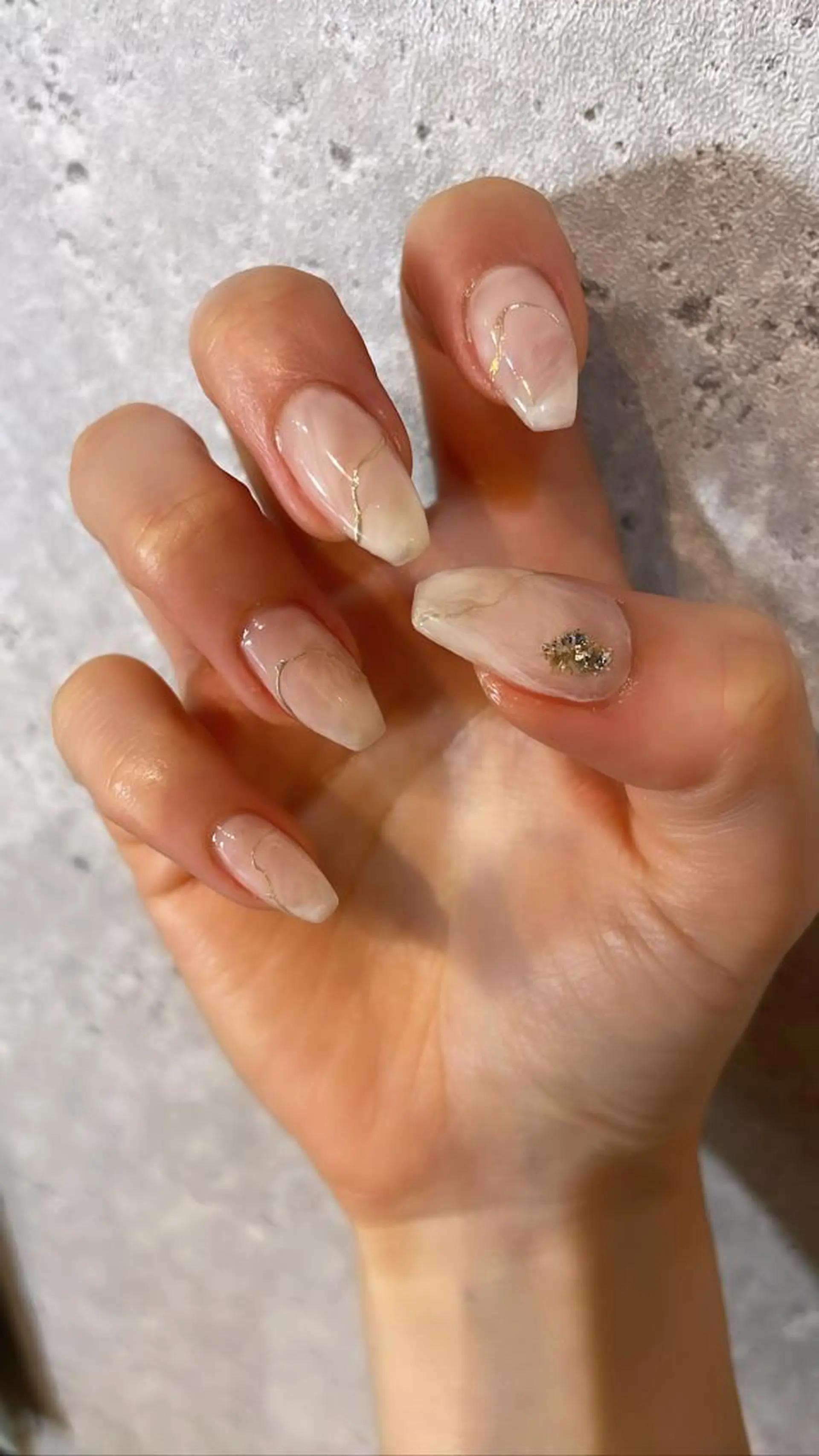 ネイル 持ち込み 関根 未来のネイルデザイン