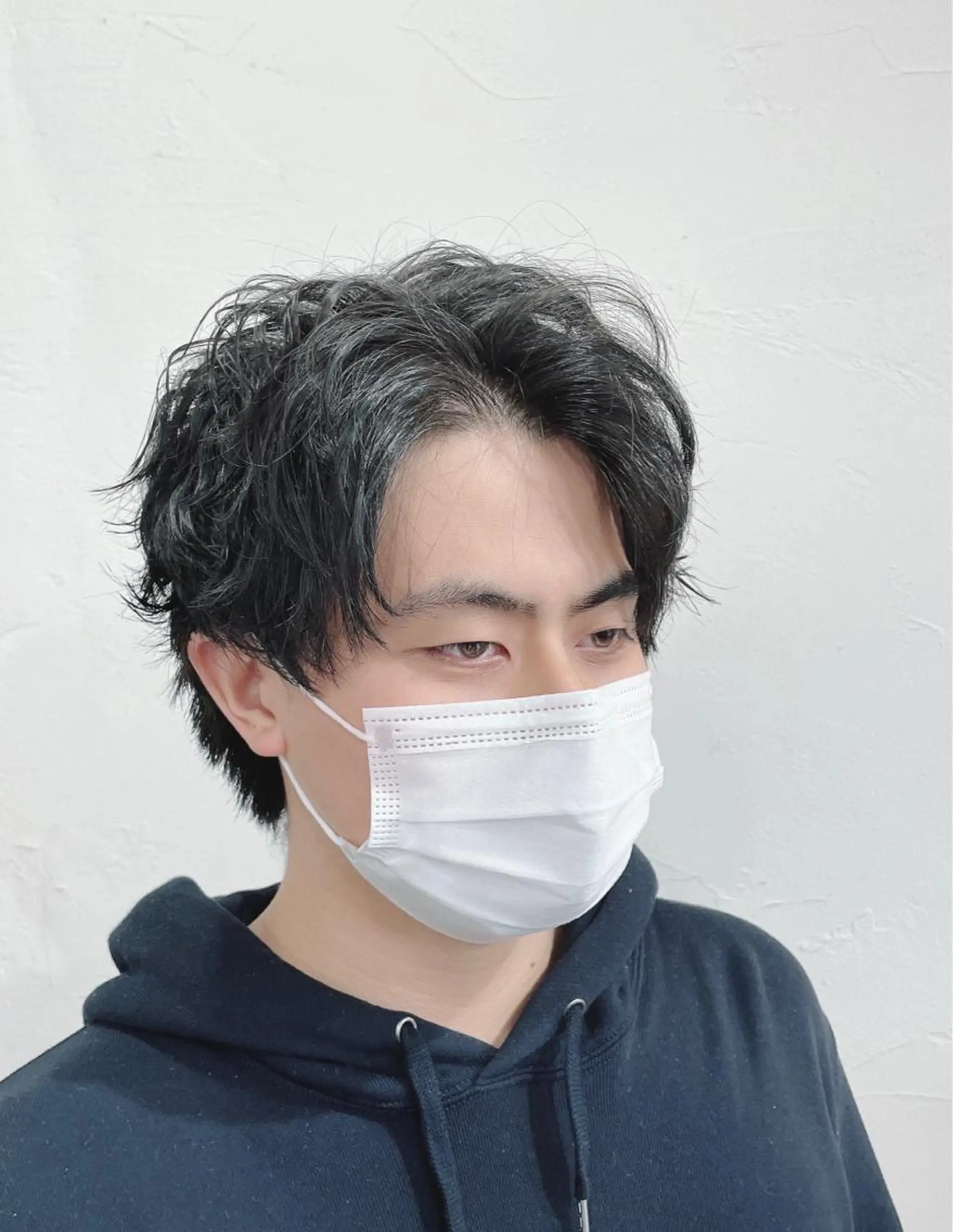 ショート メンズ センターパート かんばら りょーいのヘアスタイル