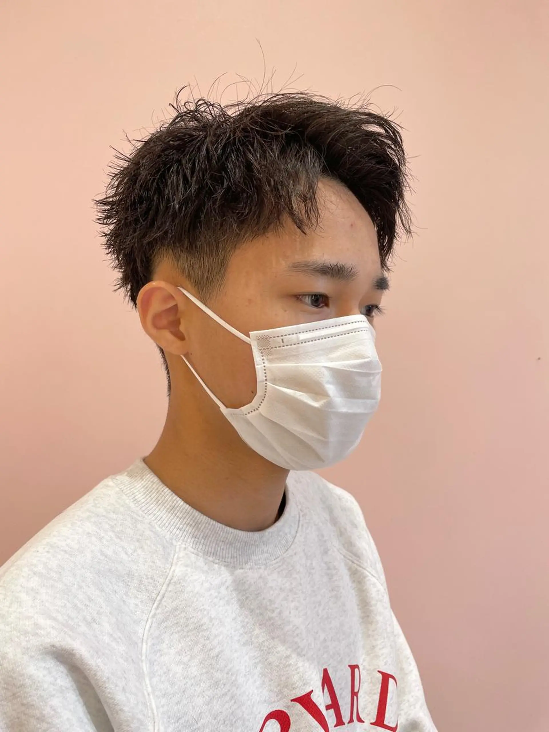 パーマ メンズ メンズパーマ メンズショート メンズツイストパーマ ツイストパーマ カット パーマ トリートメント レイヤー/ウルフ/ ハイトーンchimiのヘアスタイル