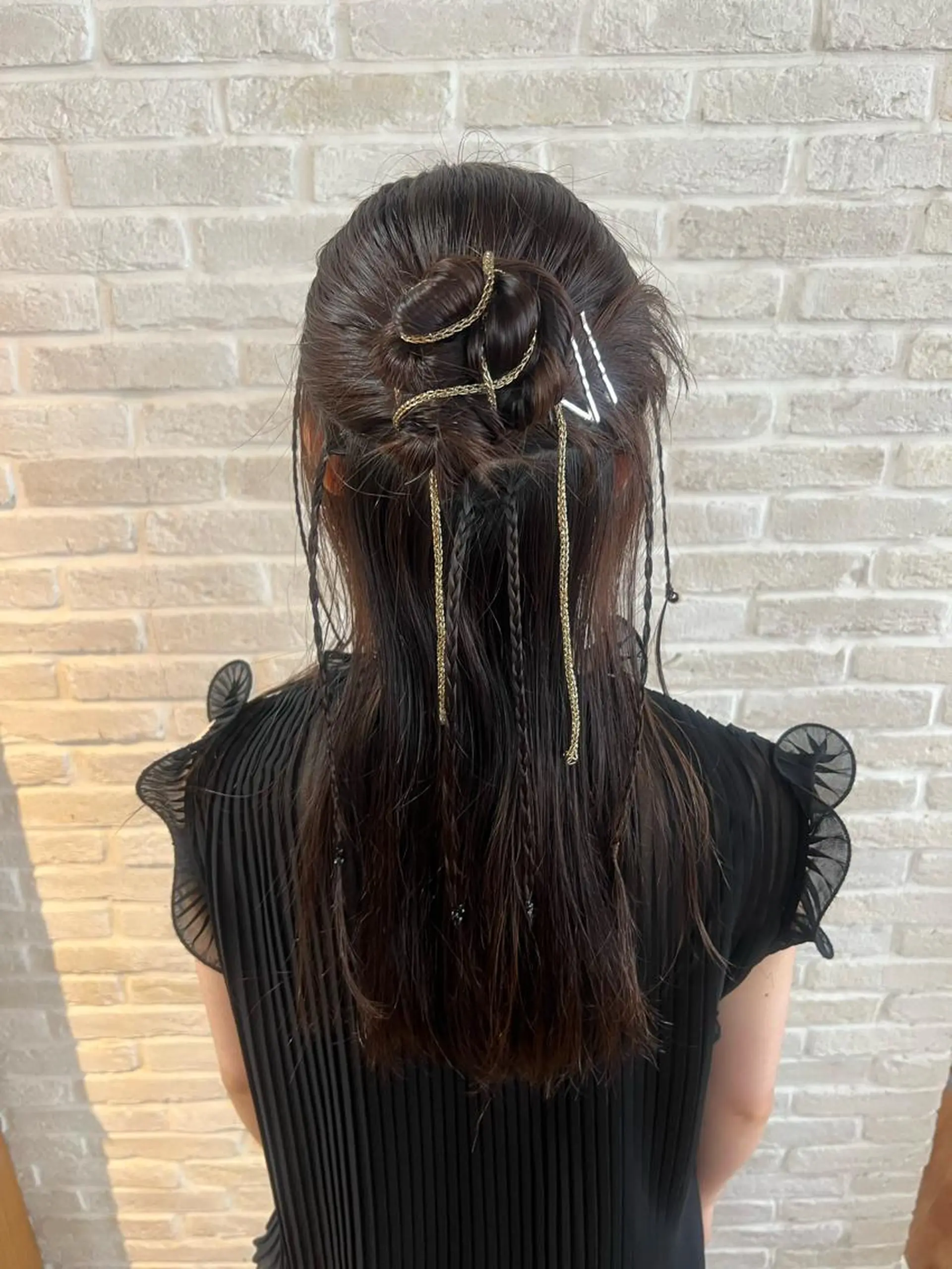 ロング ヘアアレンジ ハーフアップ 三つ編み Topstylist YUKIのヘアスタイル