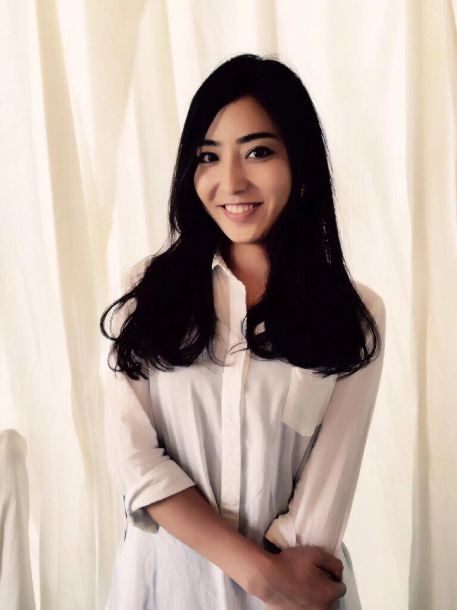 ロング 林 梓のヘアスタイル