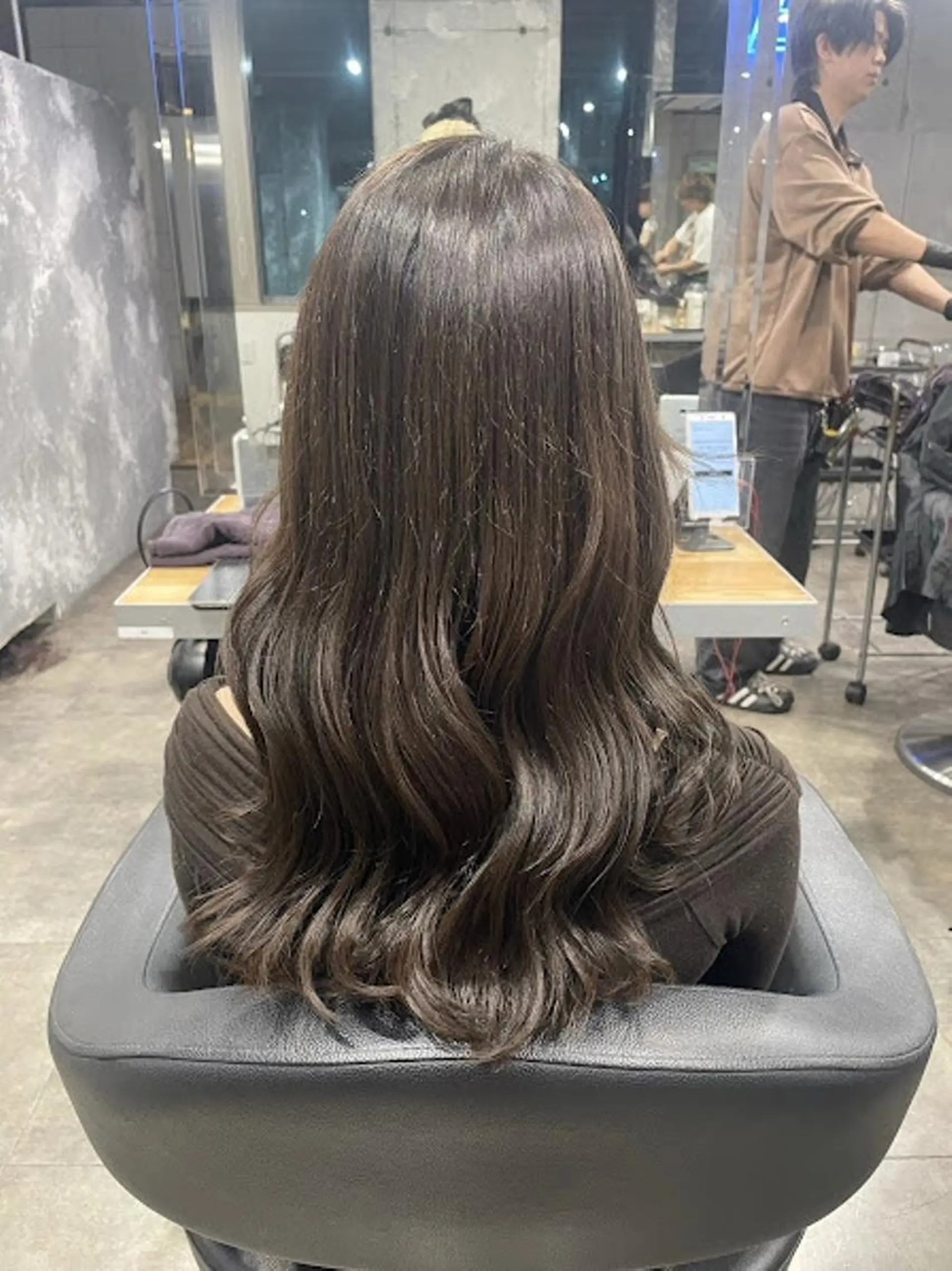 カラー 🪞official FRUITS渋谷🩰のヘアスタイル