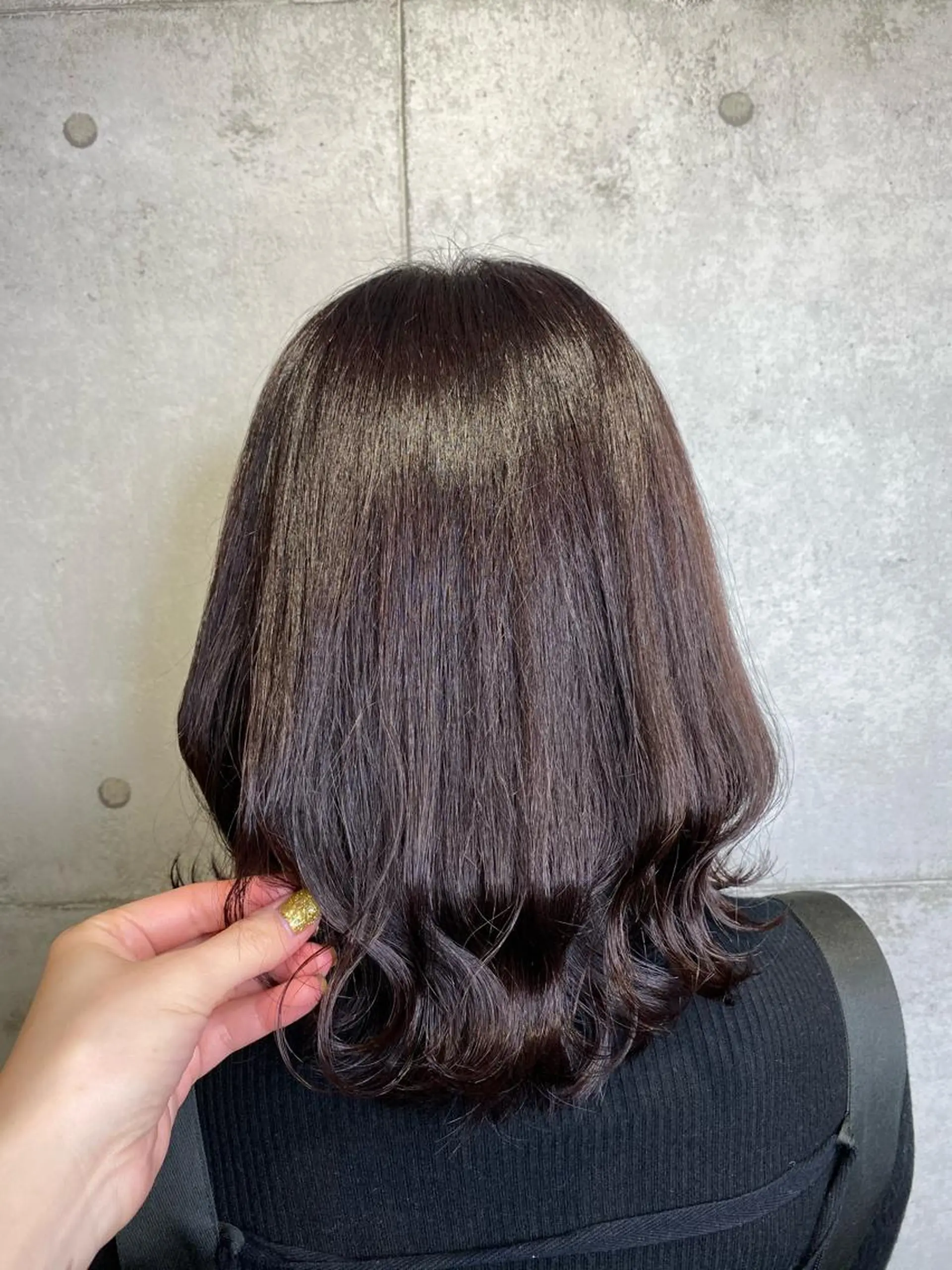 ショート カラー newi赤羽 HINATAのヘアスタイル