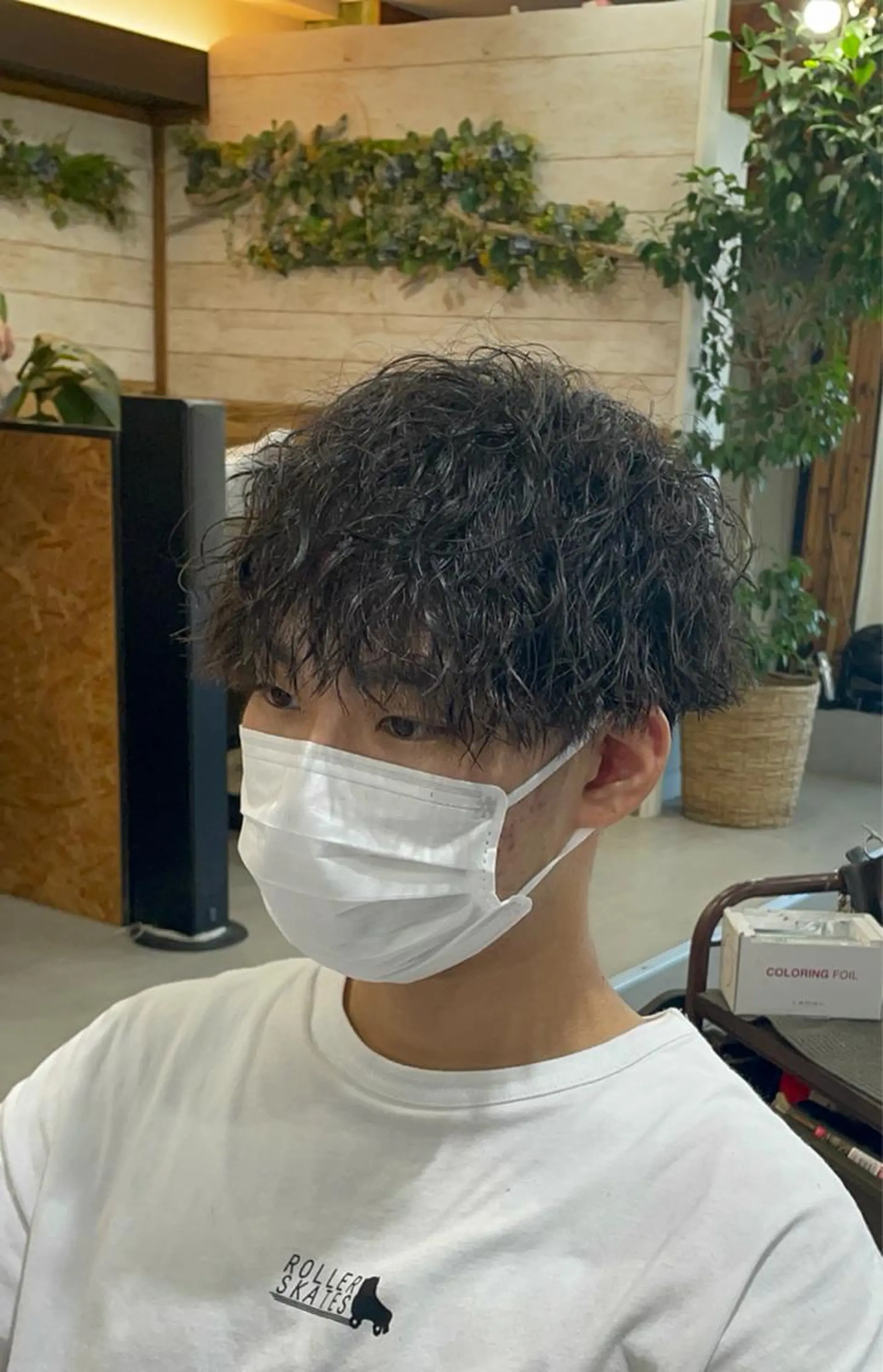 ショート パーマ メンズ マッシュ 刈り上げ かんばら りょーいのヘアスタイル