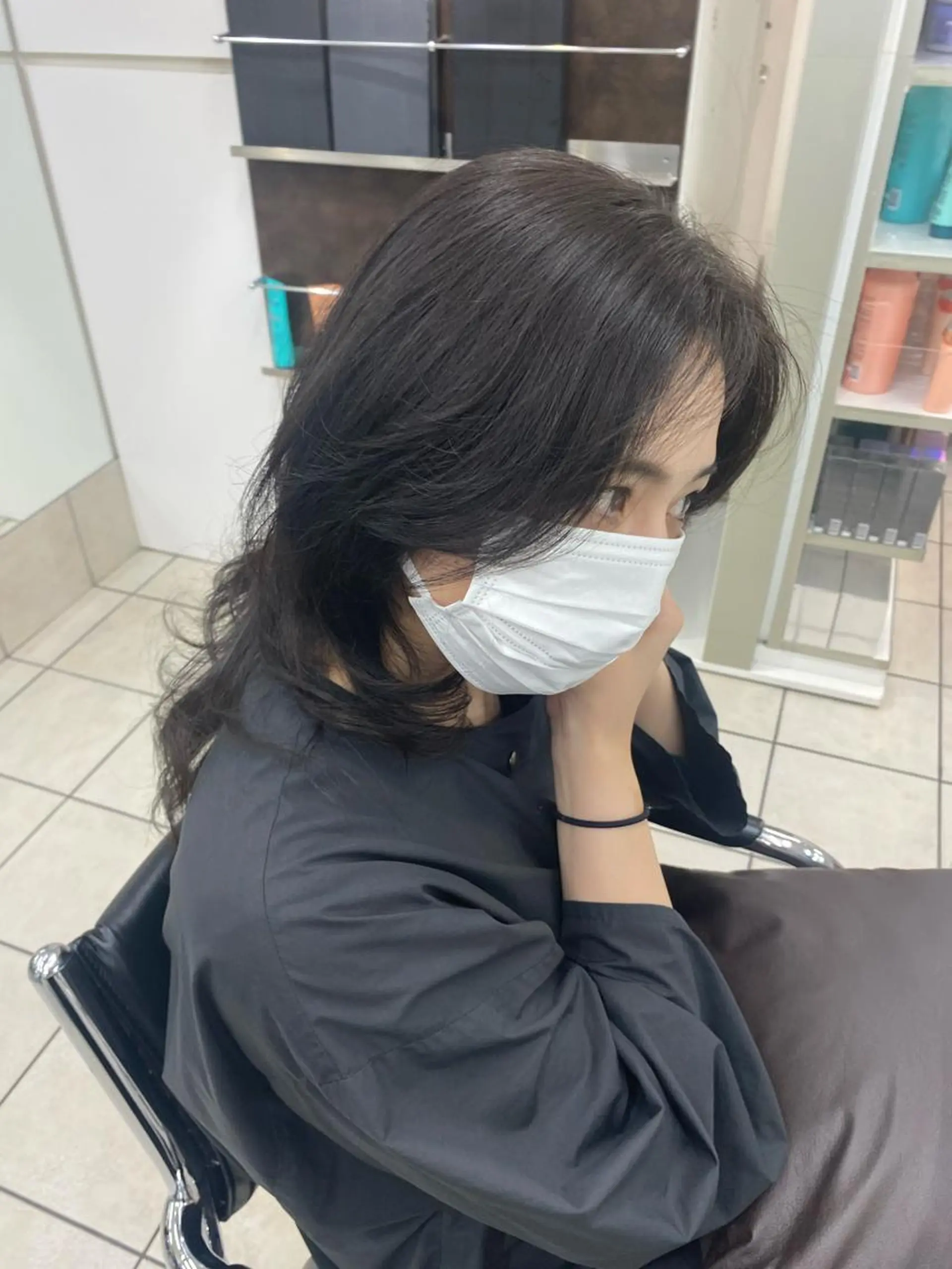 ミディアム カラー パーマ TONI&GUY   EBISU所属・星野 菜月のヘアスタイル