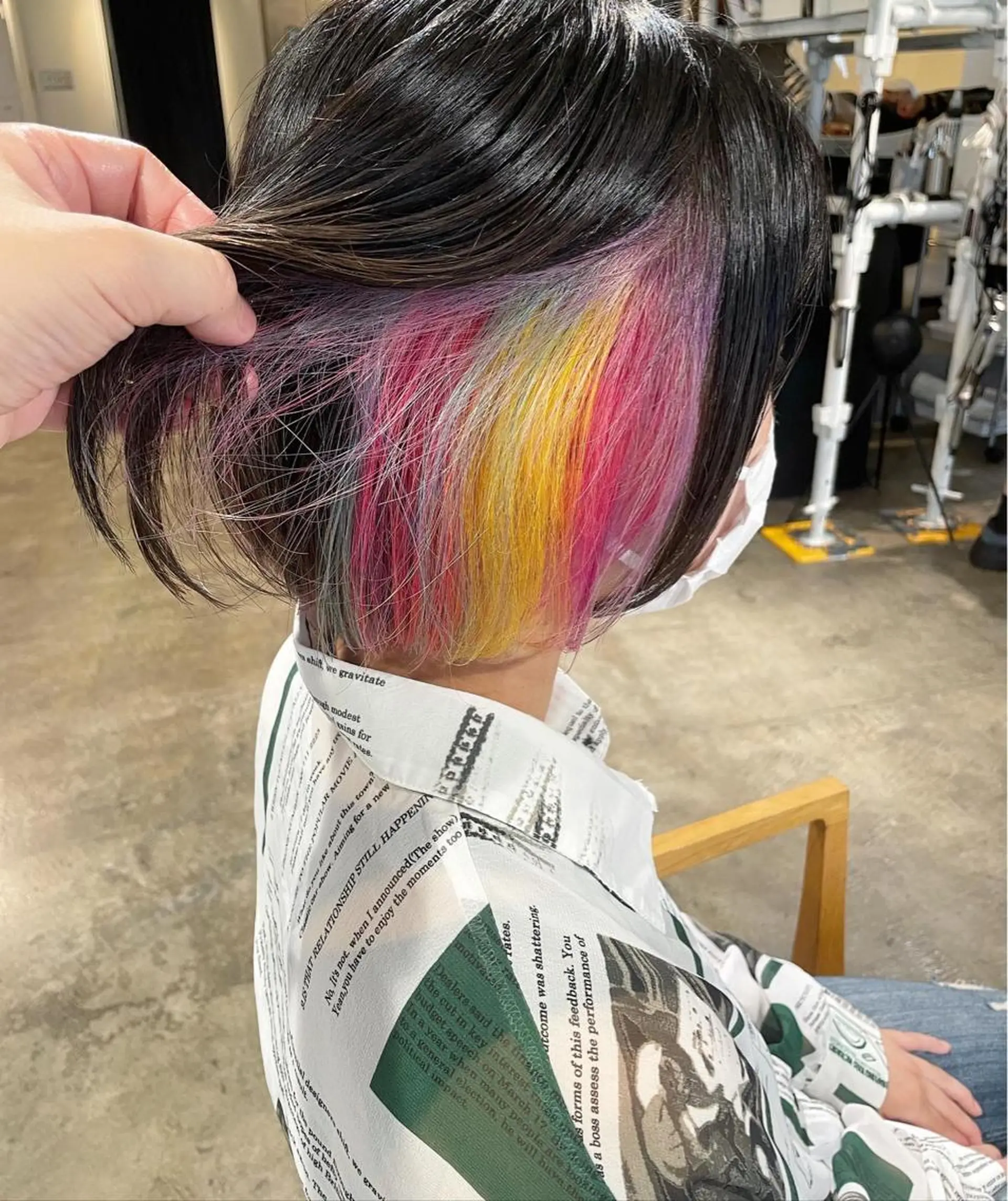 ミディアム カラー ユニコーンカラー ヘアカラー トリートメント ハイトーン/レイヤー /ケアブリーチ石川治のヘアスタイル