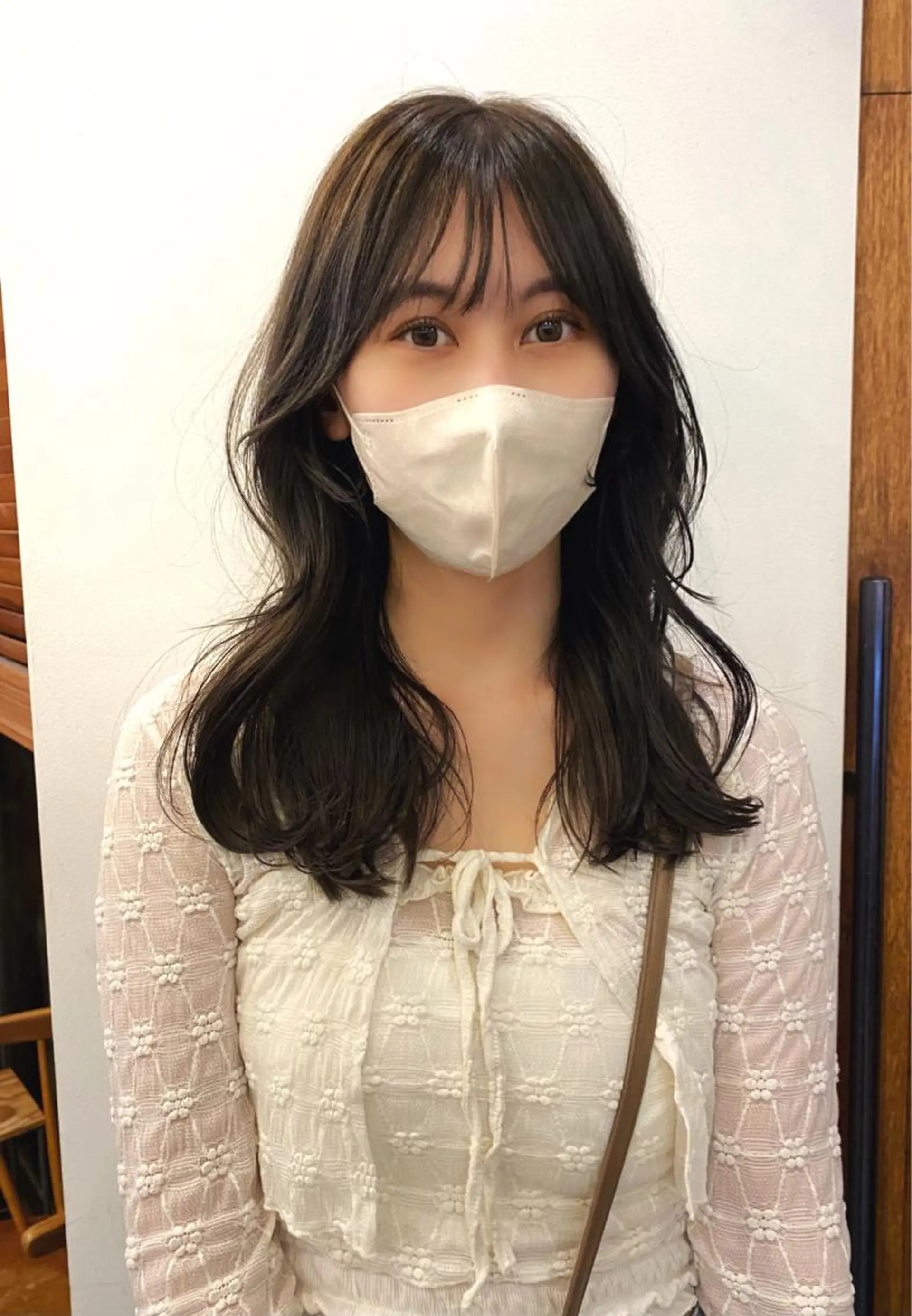 ロング カラー 顔周りカット ハイトーン/デザイン hirokiのヘアスタイル