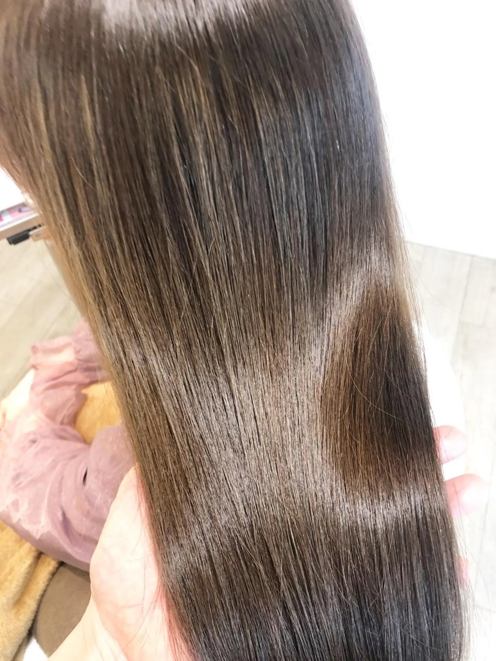 ロング アッシュ ブリーチ/髪質改善 NYNY大久保のヘアスタイル