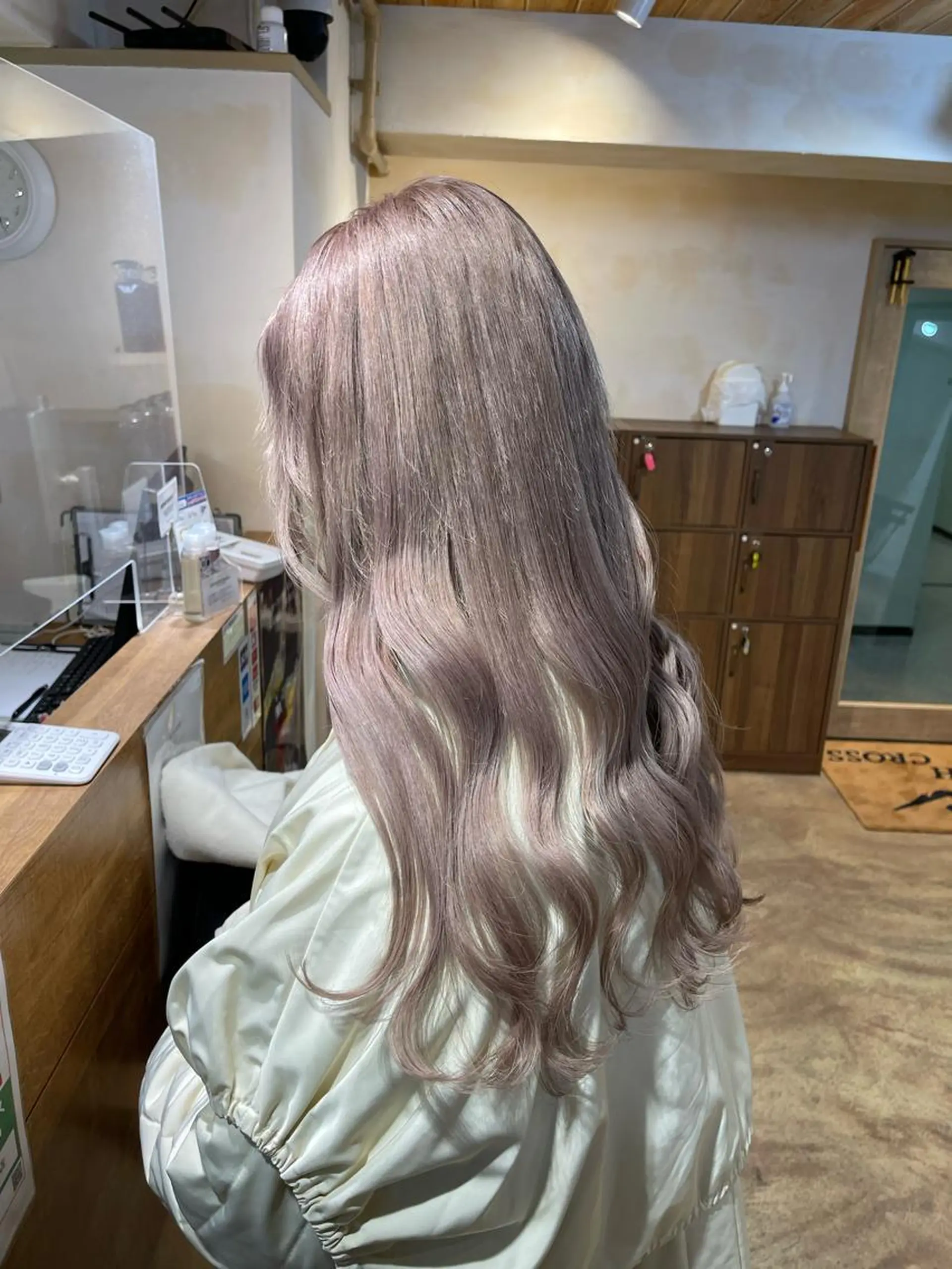 ロング ブリーチ🔥ベージュ /グレー/daikiのヘアスタイル