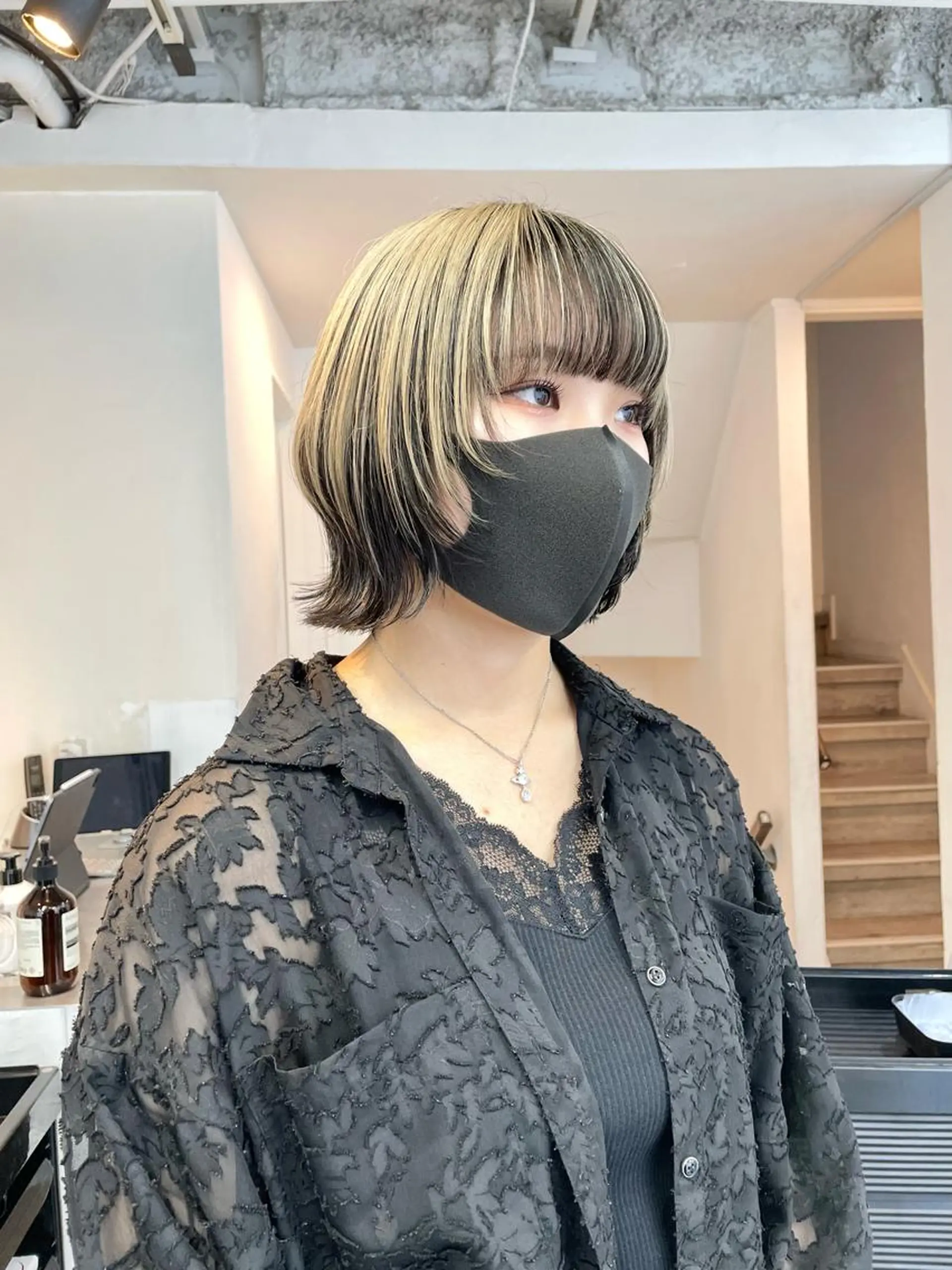 ショート カラー インナーカラー ウルフカット カット ヘアカラー トリートメント ヘアセット ハイトーン×レイヤー ／遠藤将太のヘアスタイル