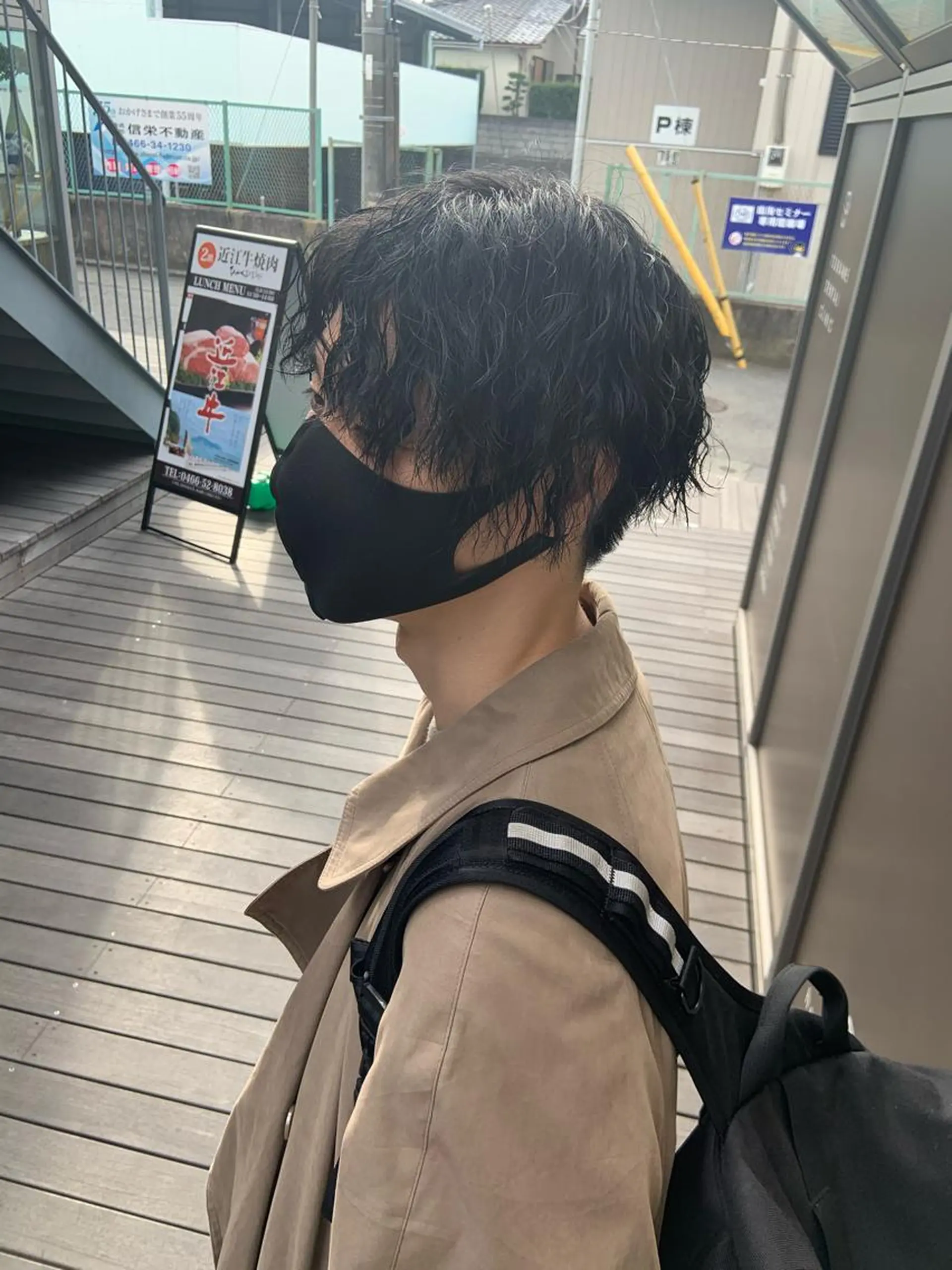 ショート カラー パーマ ヘアアレンジ メンズ カット トリートメント ハイトーンカラー🤍 山下 優華のヘアスタイル