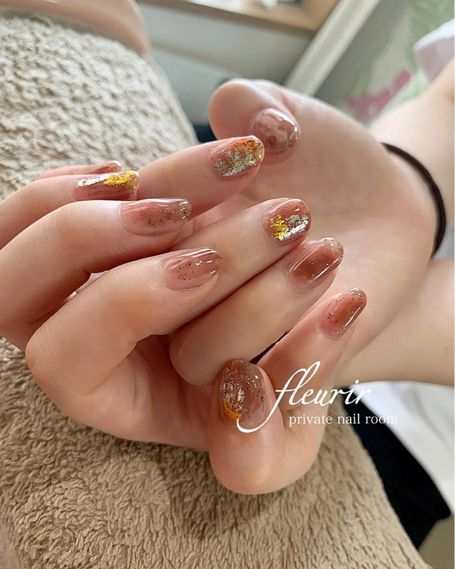 ネイル べっ甲ネイル フルリール 【プライベートサロンのネイルデザイン