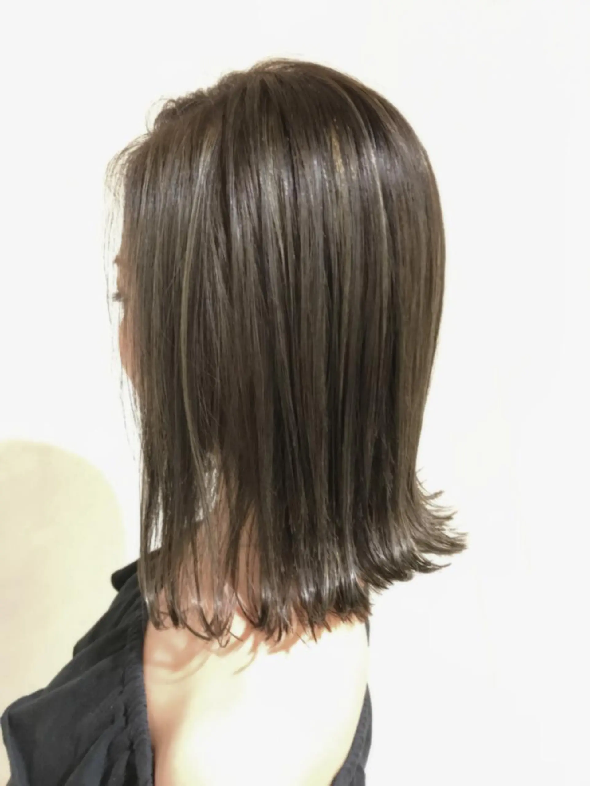 ミディアム カラー 切りっぱなしボブ アッシュ ハイライトカラー 3Dハイライト ボブ ヘアカラー バレイヤージュ/ 髪質改善/渡邉悟🌱のヘアスタイル