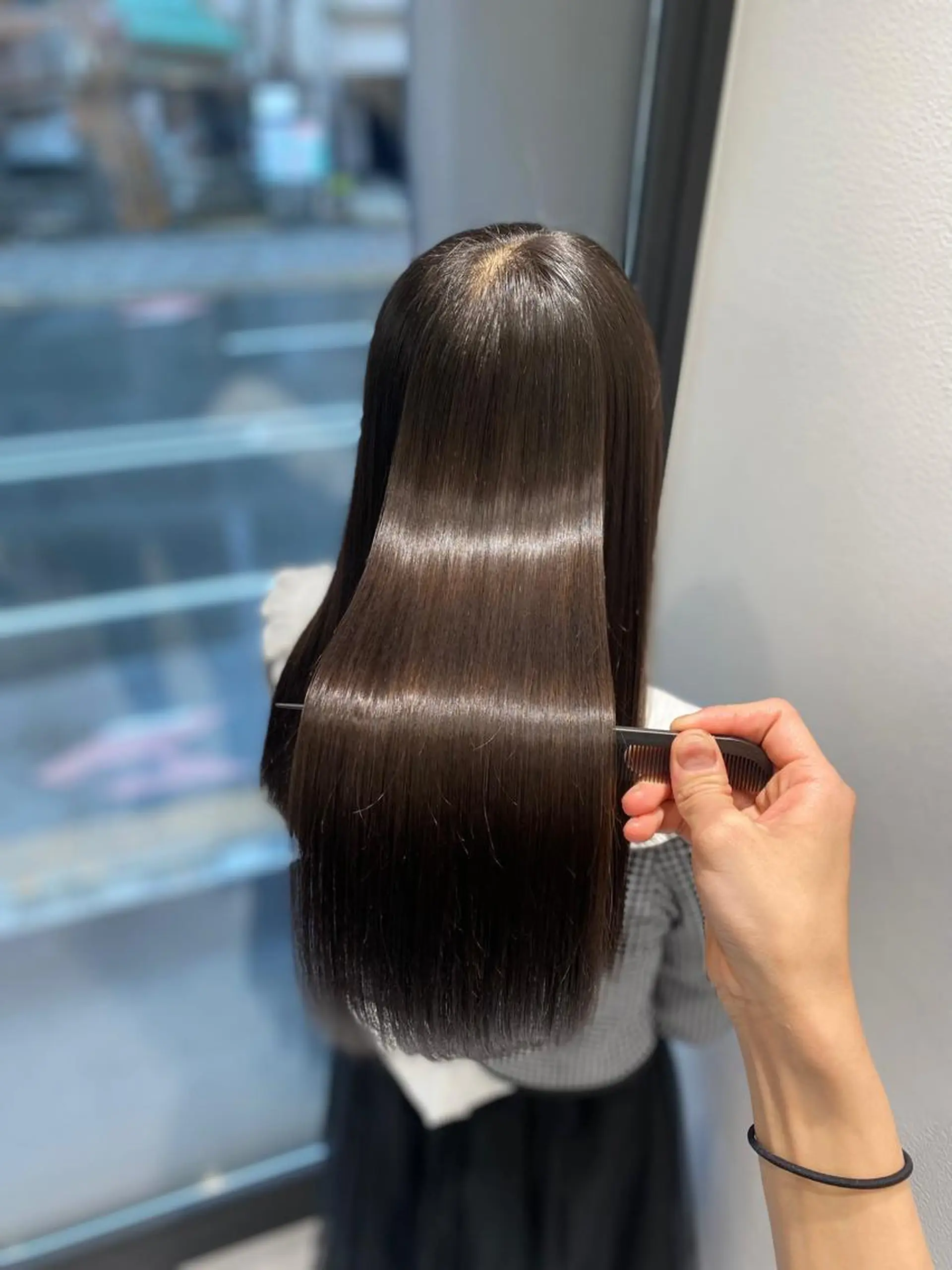 ロング カラー 顔まわりレイヤー 髪質改善 韓国風ヘア レイヤーカット ウルフカット レイヤー/艶カラー /韓国ヘア/高松のヘアスタイル