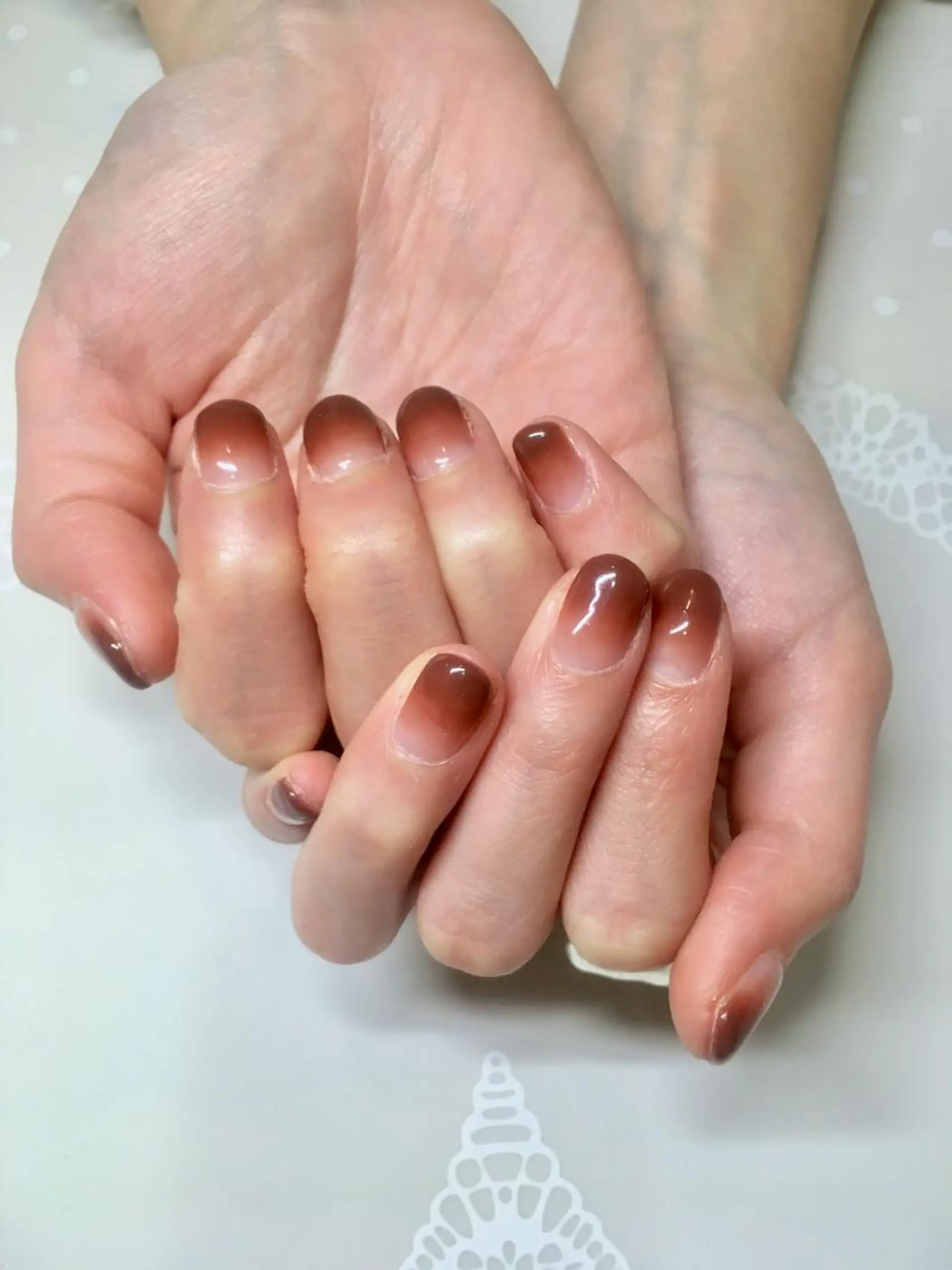 ネイル 新宿ネイルサロン ジェミディローサのネイルデザイン