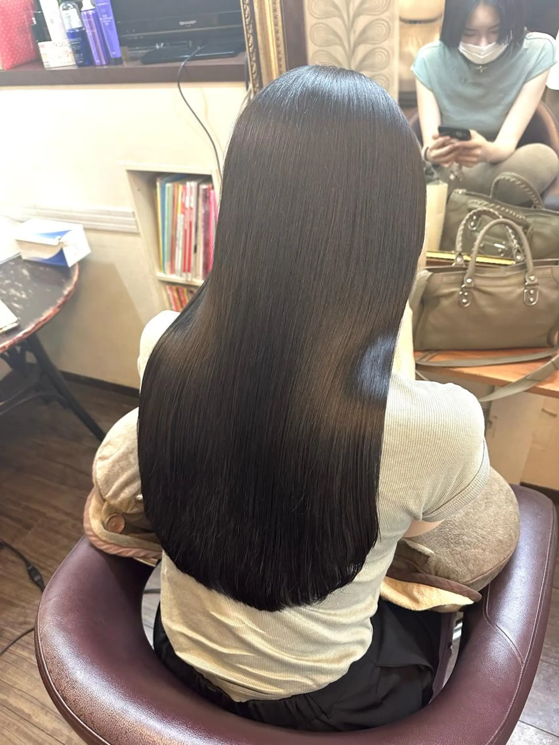 ロング カラー 縮毛矯正 🌱ケミカル美容師 未来を綺麗に🌱優吾のヘアスタイル