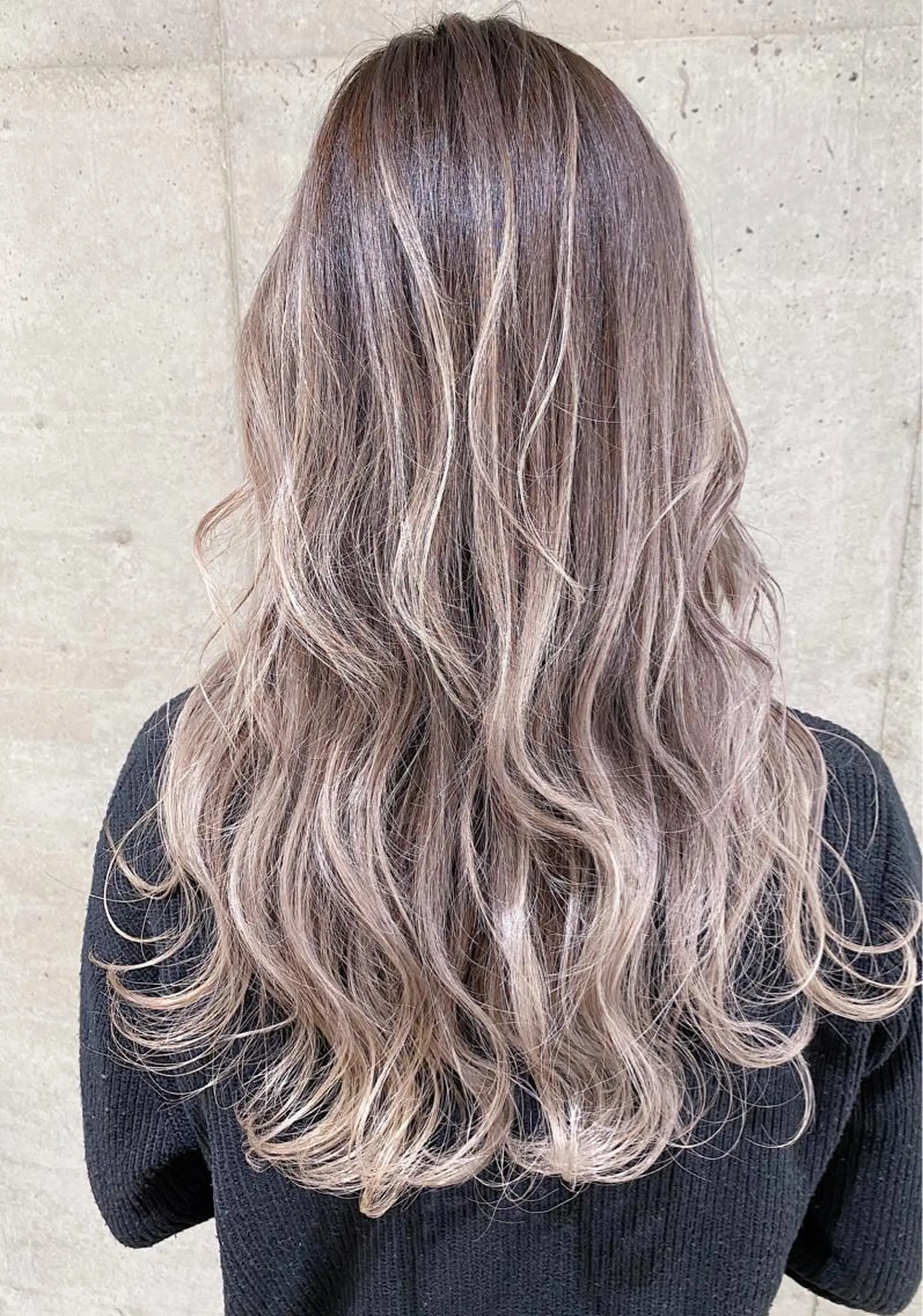 ロング カラー バレイヤージュ グラデーションカラー ハイライトカラー ハイライト レイヤーカット ヘアカラー 🧡ショートの達人 🧡SHOのヘアスタイル