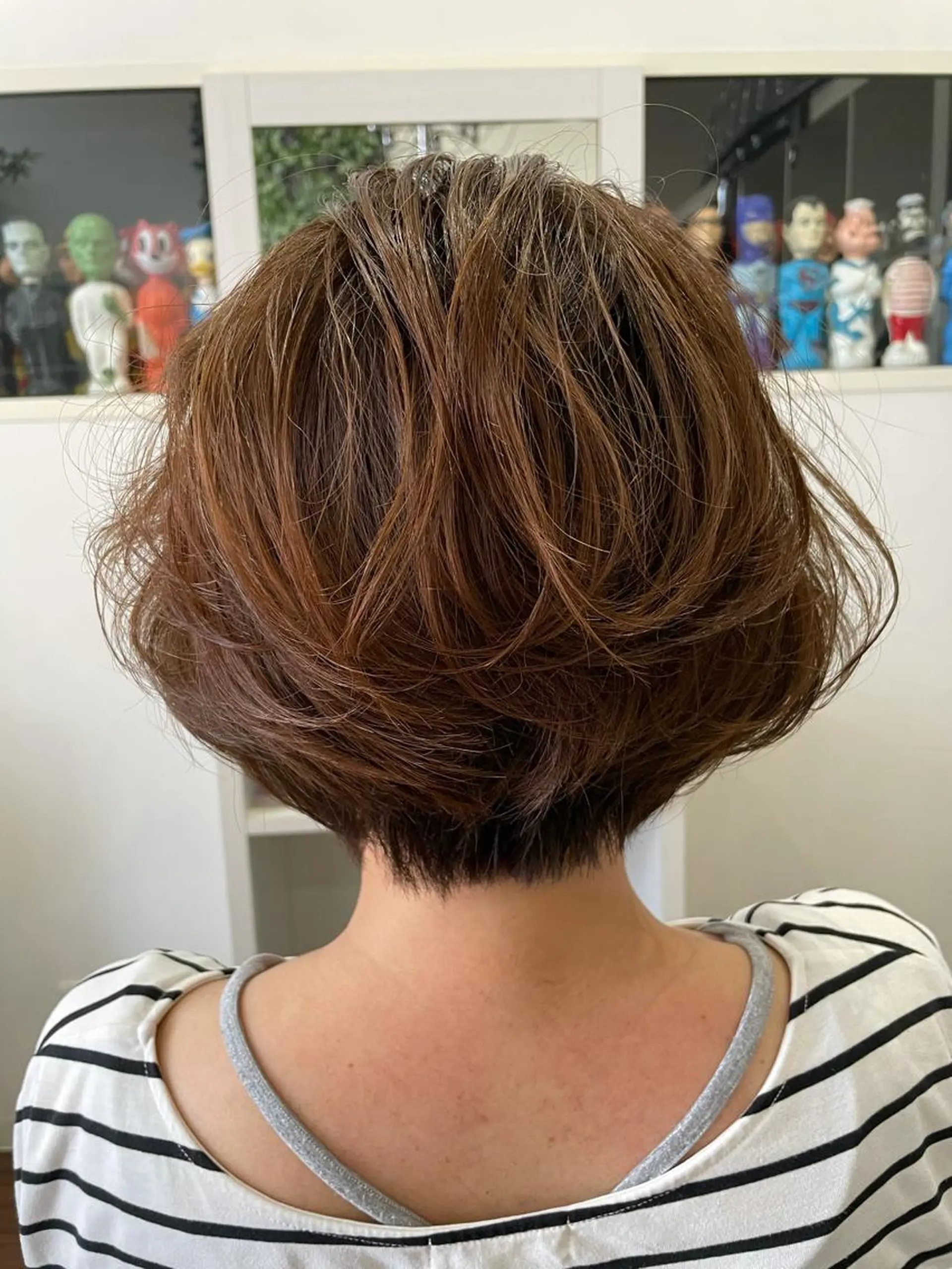 ショート ハンサムショート ハイライト ショートヘア ツイストパーマ カット ヘアカラー トリートメント シンヤヘアーズ 泉大津本店のヘアスタイル