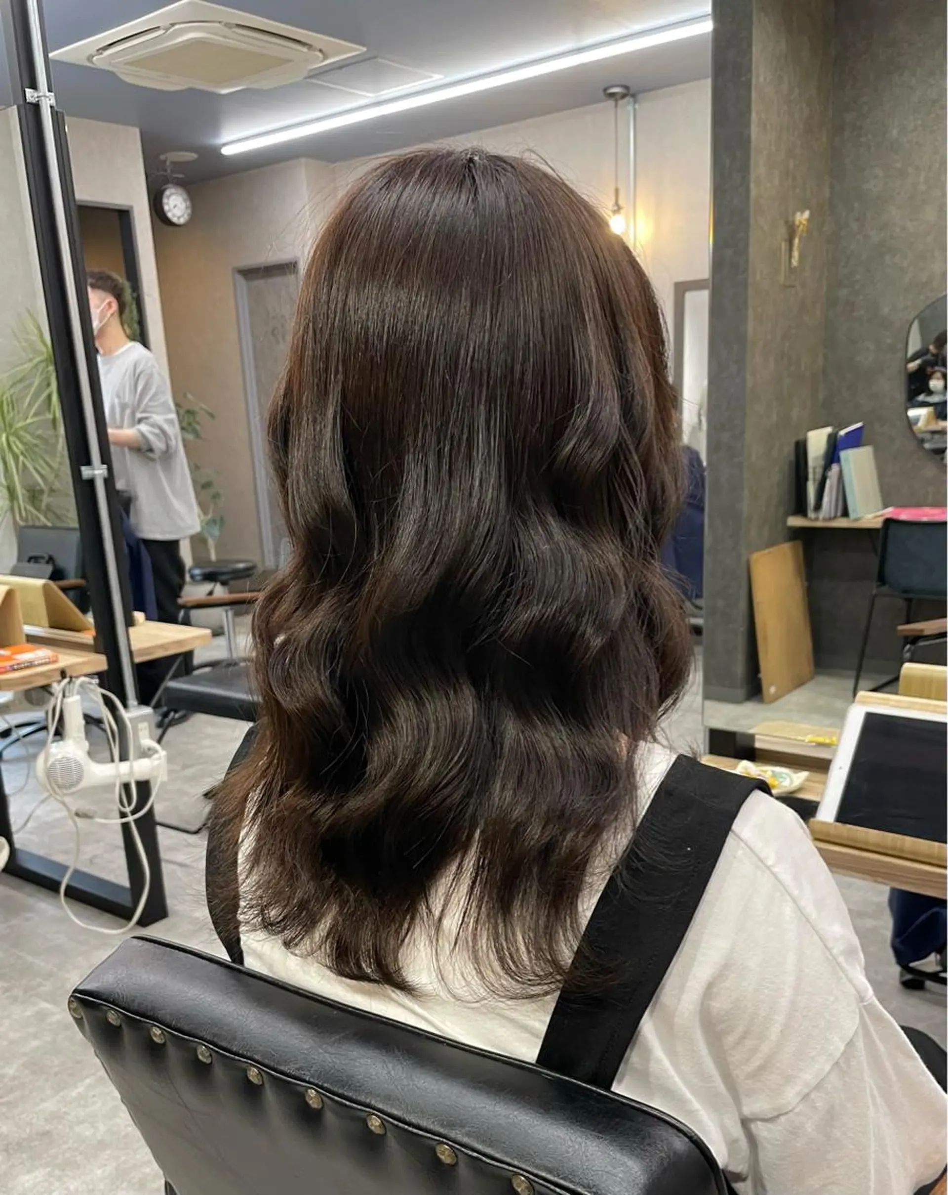 ミディアム カラー いなみね はるきのヘアスタイル