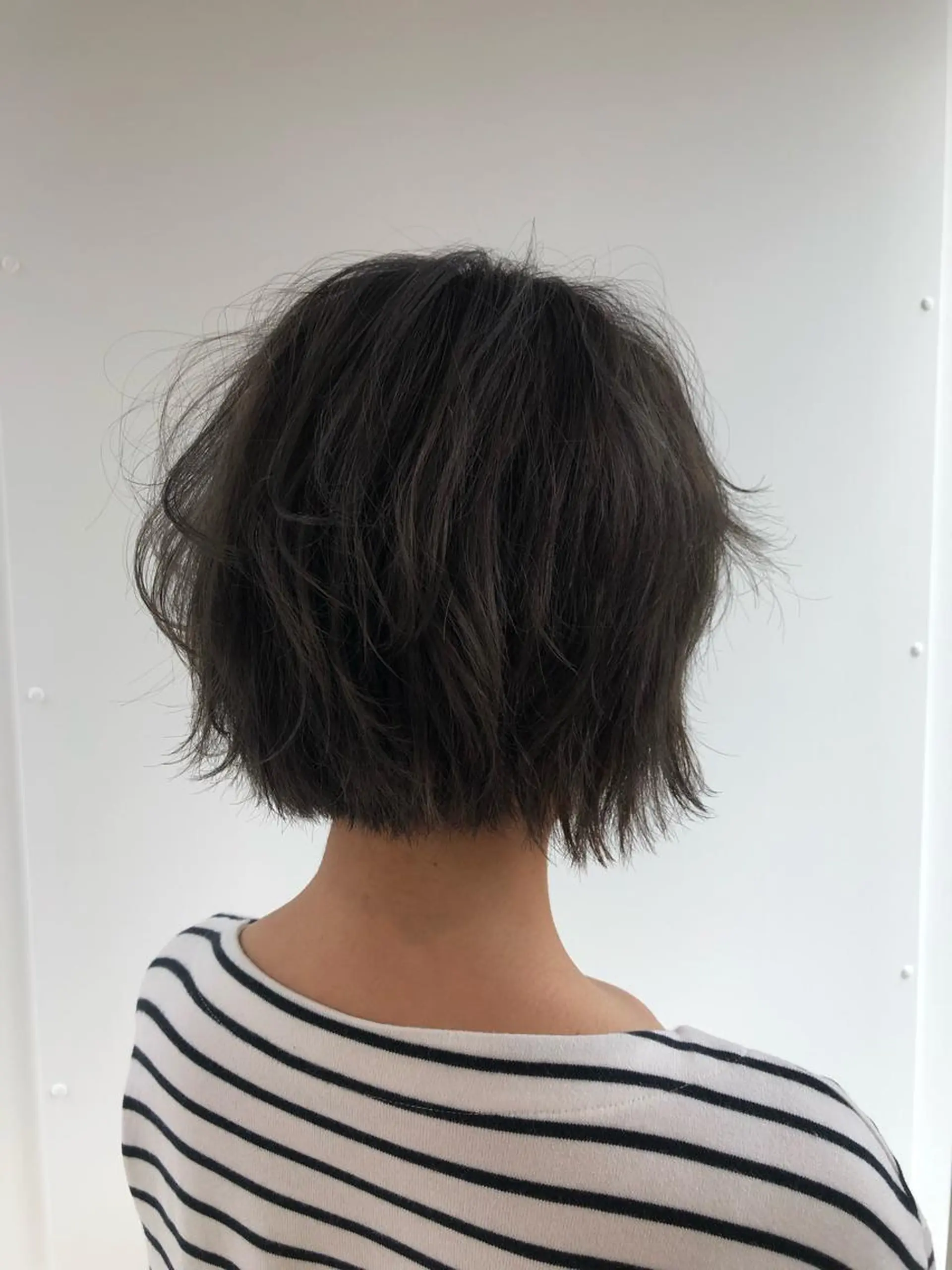 ショート カラー レイヤーカット✂️ 横浜No1♡下鳥翔子のヘアスタイル