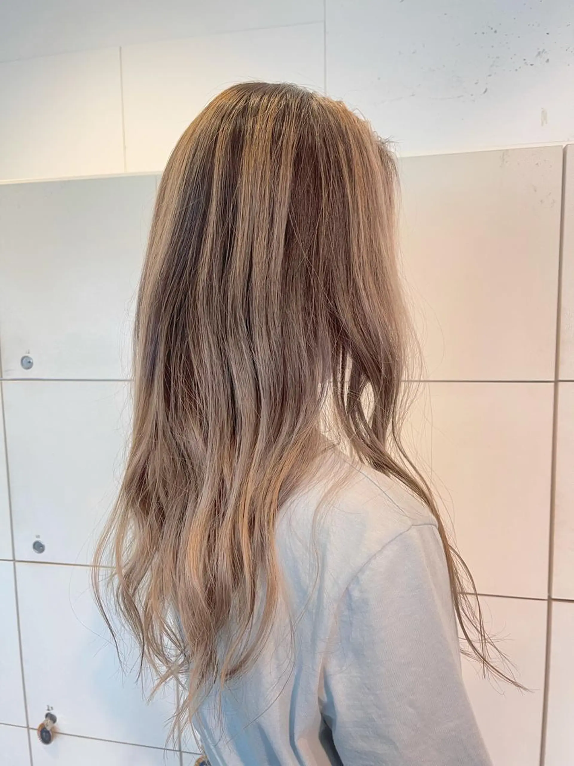 ロング カラー バレイヤージュ ハイライトカラー ハイライト レイヤーカット カット ヘアカラー メンズスタイル /メンズパーマ/須藤のヘアスタイル