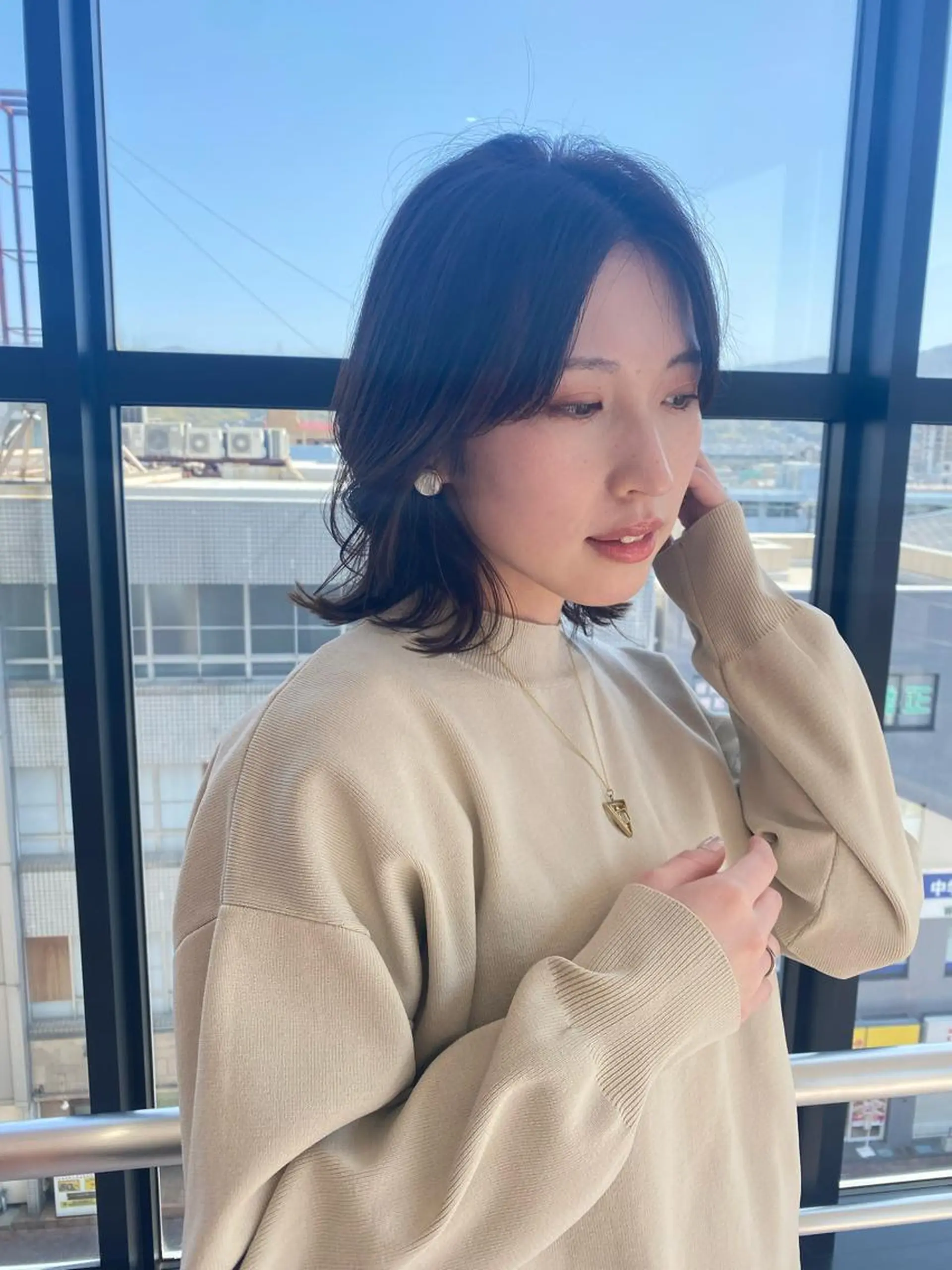 ミディアム カット ヘアカラー 髪質改善 阿部のヘアスタイル