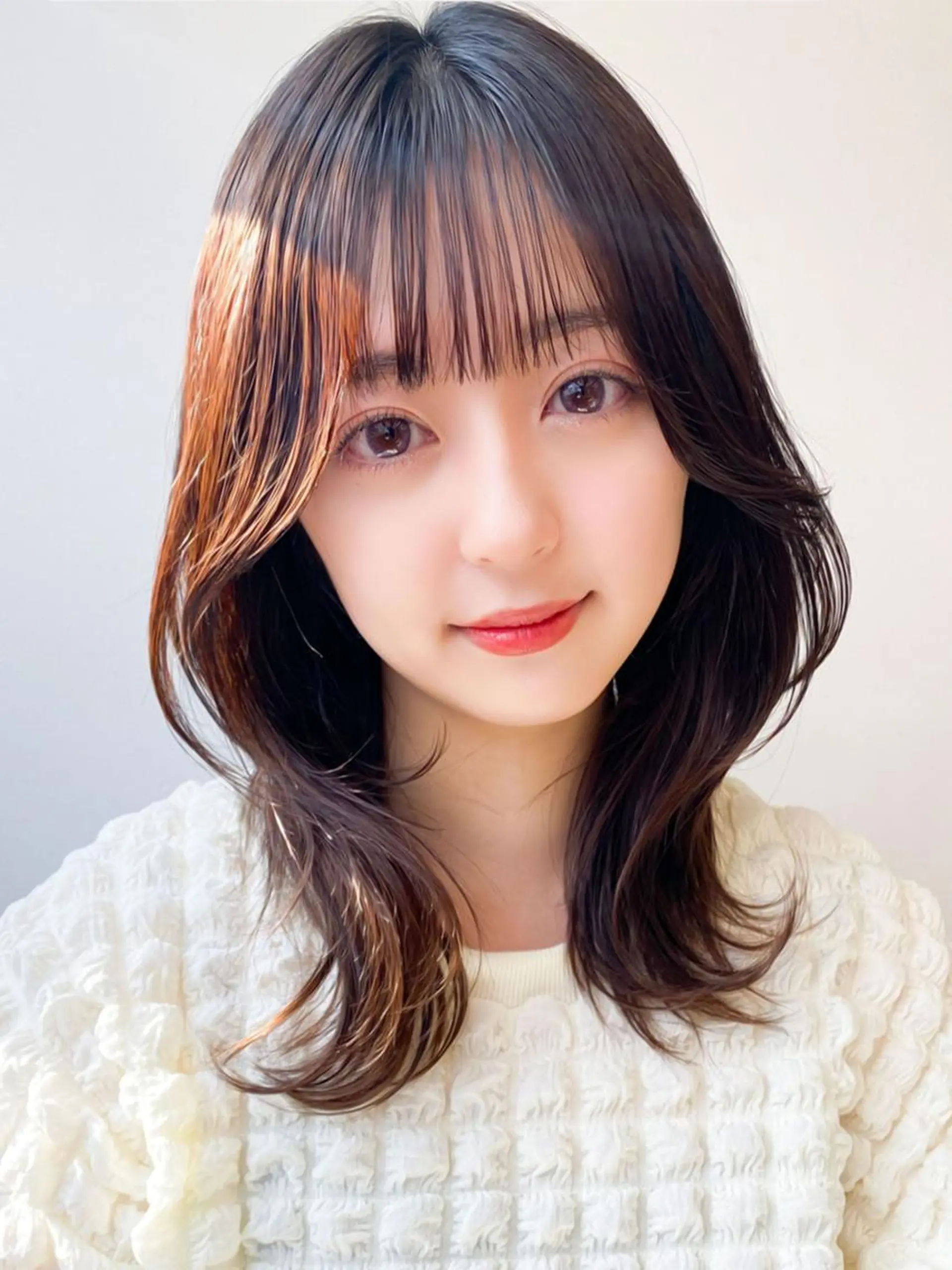 ミディアム カラー 韓国風カラー 韓国風ヘア レイヤーカット シースルーバング 韓国風メンズヘア💫 ツイスパ💫saraのヘアスタイル