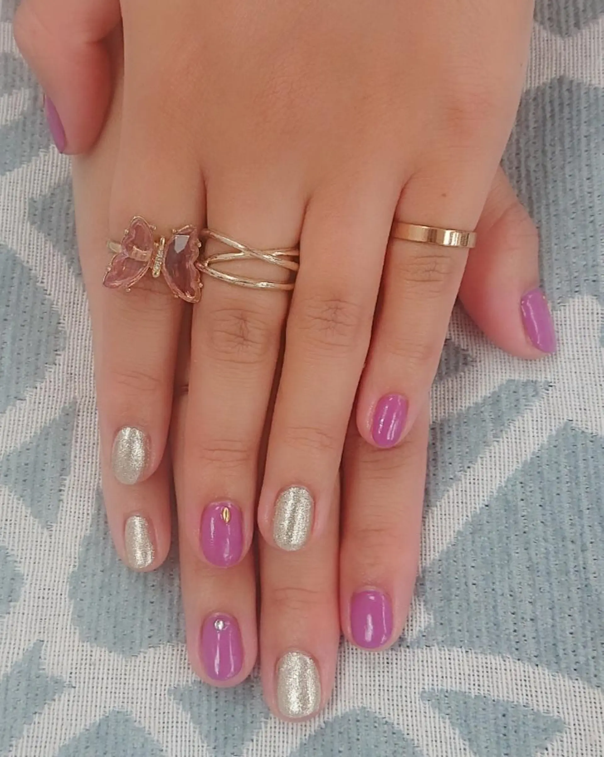 ネイル 🍒当日もOK🍒 𝑳𝑼𝑵𝑨花井のネイルデザイン