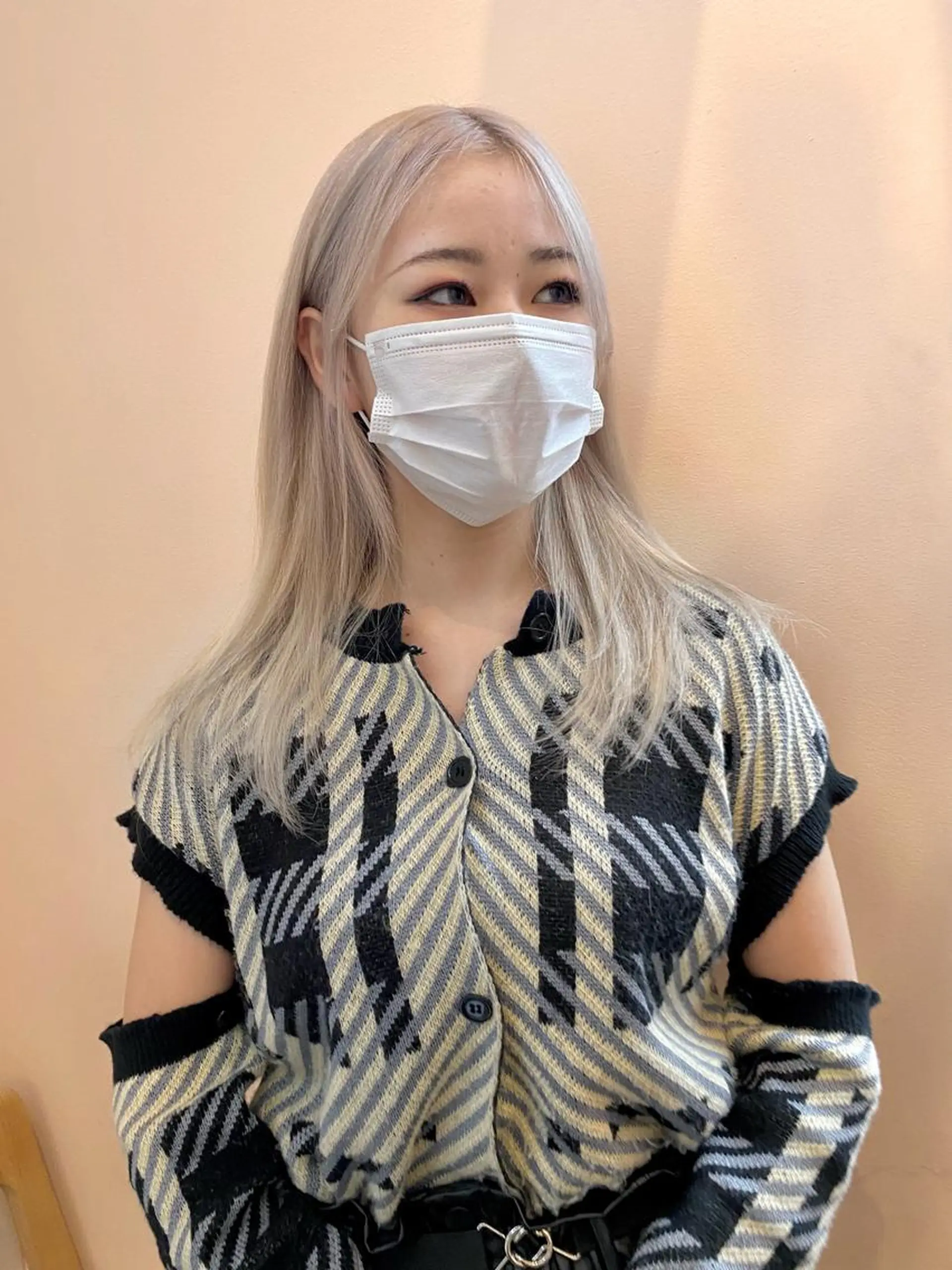 セミロング カラー ハイトーン/デザイン hirokiのヘアスタイル