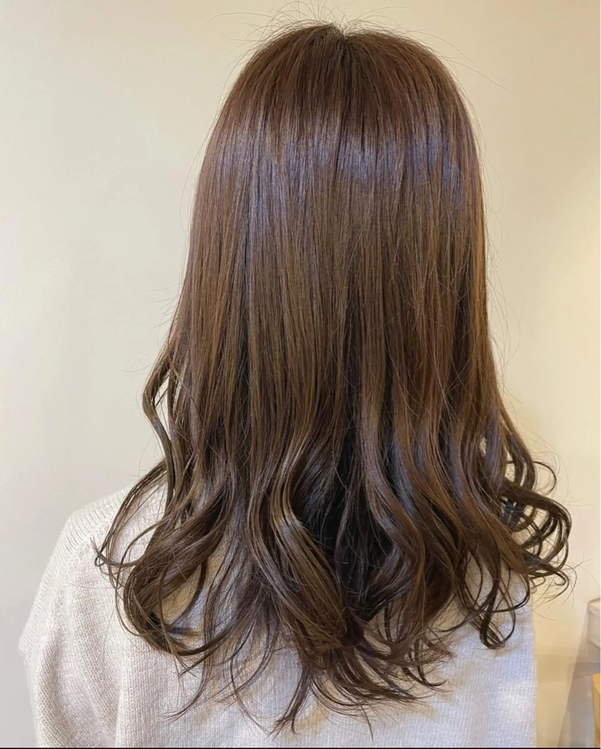 ミディアム カラー 悠 亜のマツエク・マツパデザイン