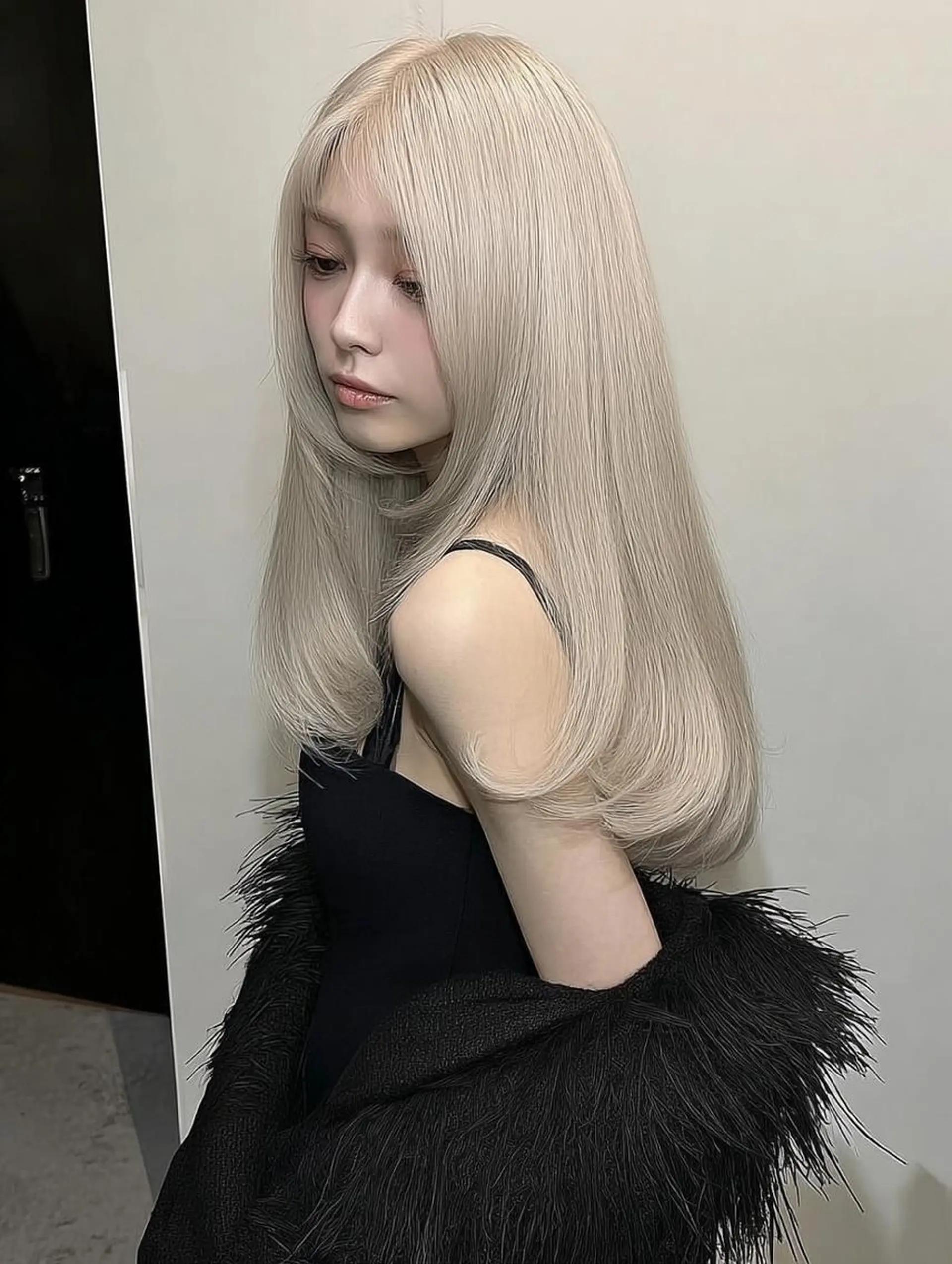 セミロング ボブ 髪質改善 韓国風ヘア レイヤーカット 縮毛矯正 カット ヘアカラー トリートメント 圧倒的カラー技術 /reitのヘアスタイル